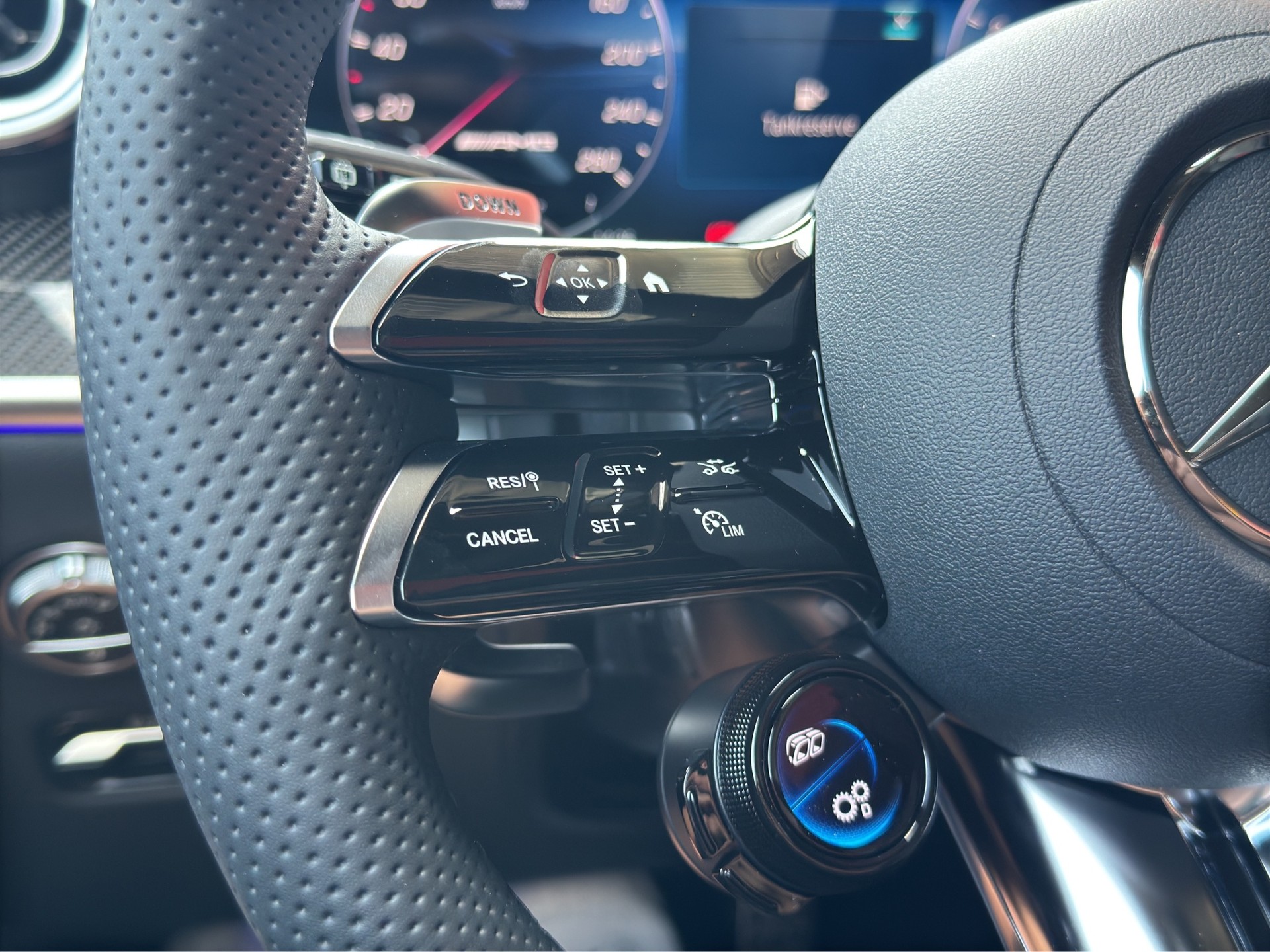 MERCEDES-BENZ GLC 53 AMG 4matic+-image-19