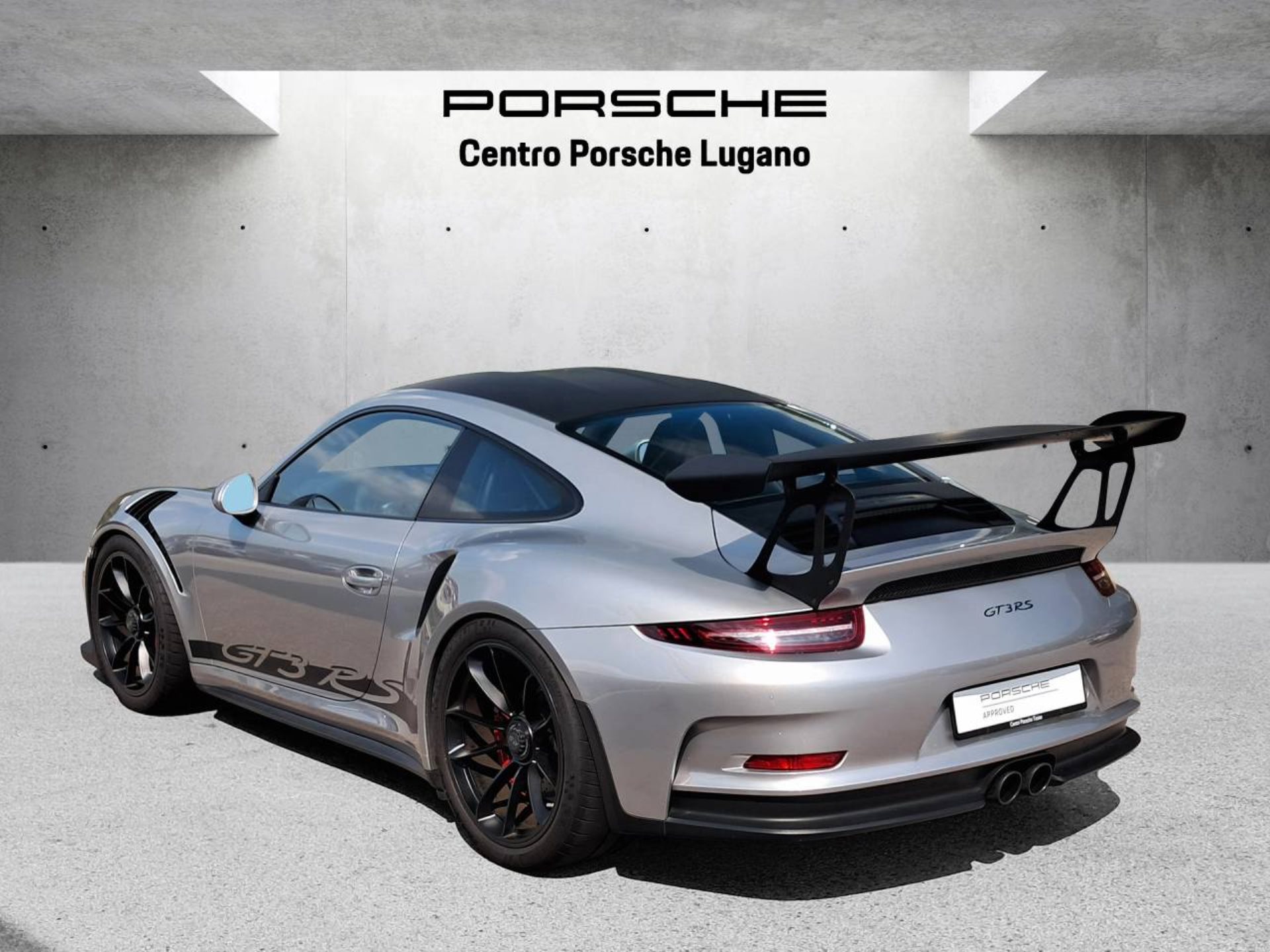PORSCHE 911 GT3 RS-image-6