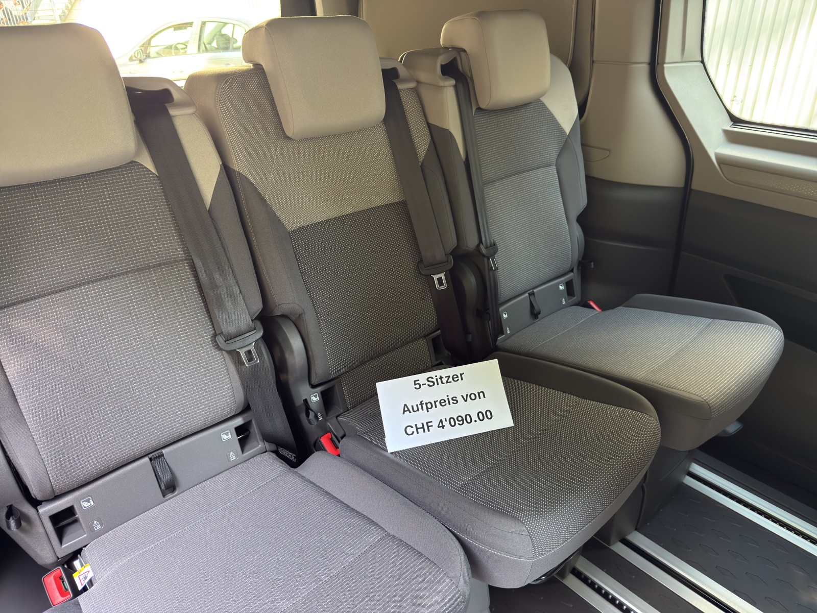 VW California eHybrid Beach Tour Liberty 4Motion-image-18