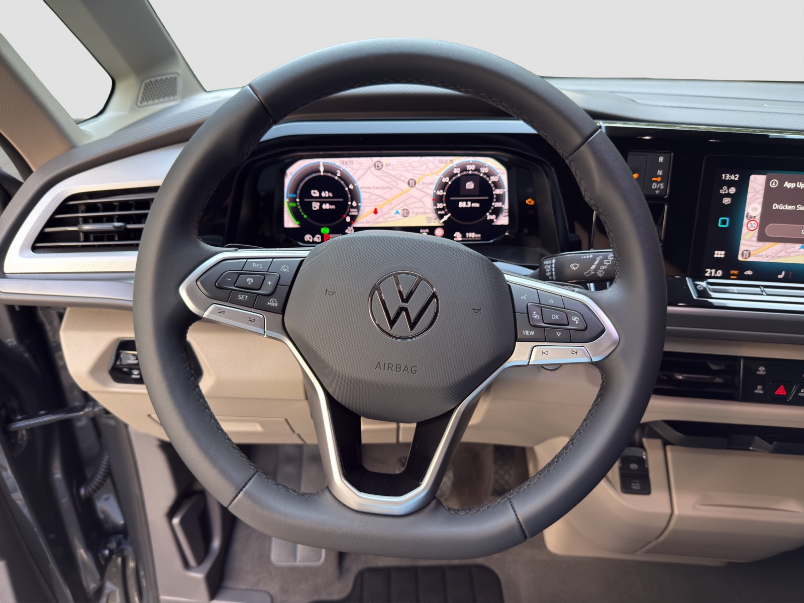 VW California eHybrid Beach Tour Liberty 4Motion-image-9