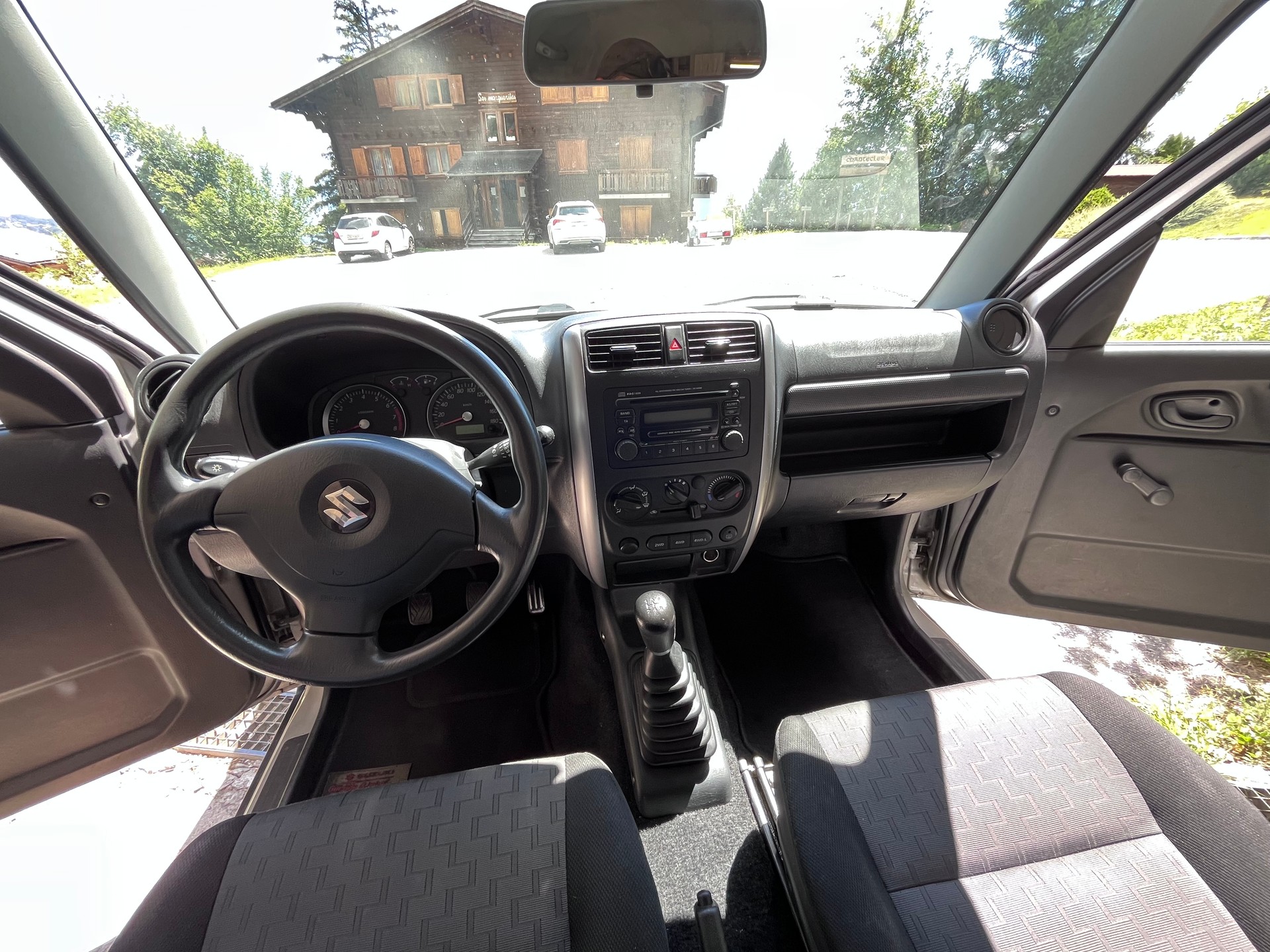 SUZUKI 1.3 4WD GL Top-image-5