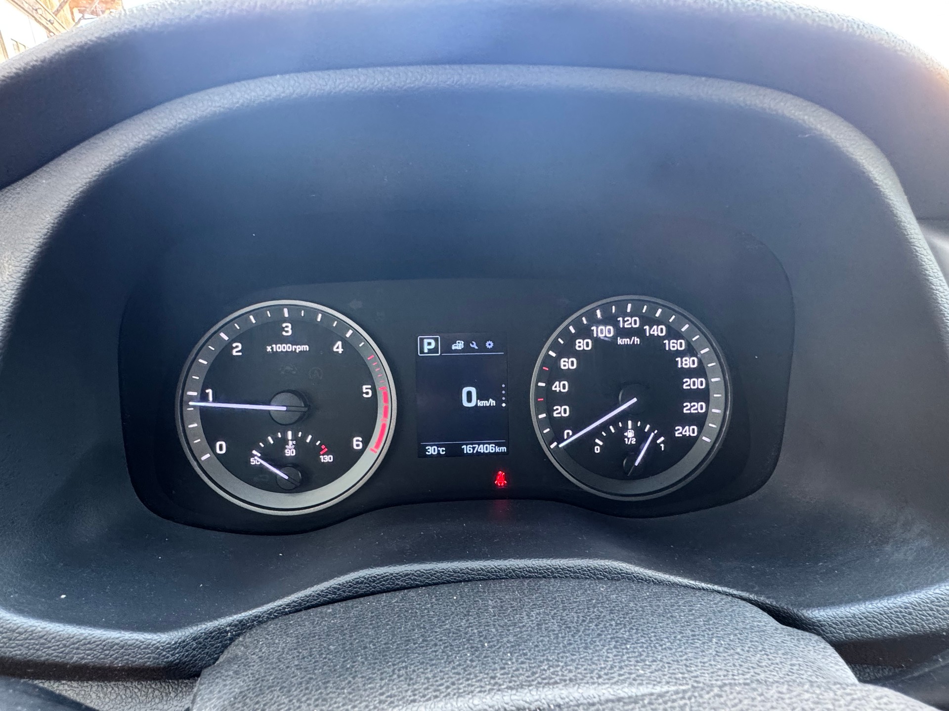 HYUNDAI Tucson 1.7 CRDI Origo 2WD DCT7-image-5