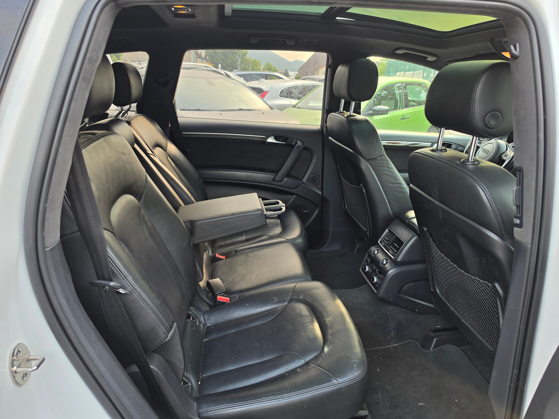 AUDI Q7 3.0 TDI addBlue quattro tiptronic-image-10