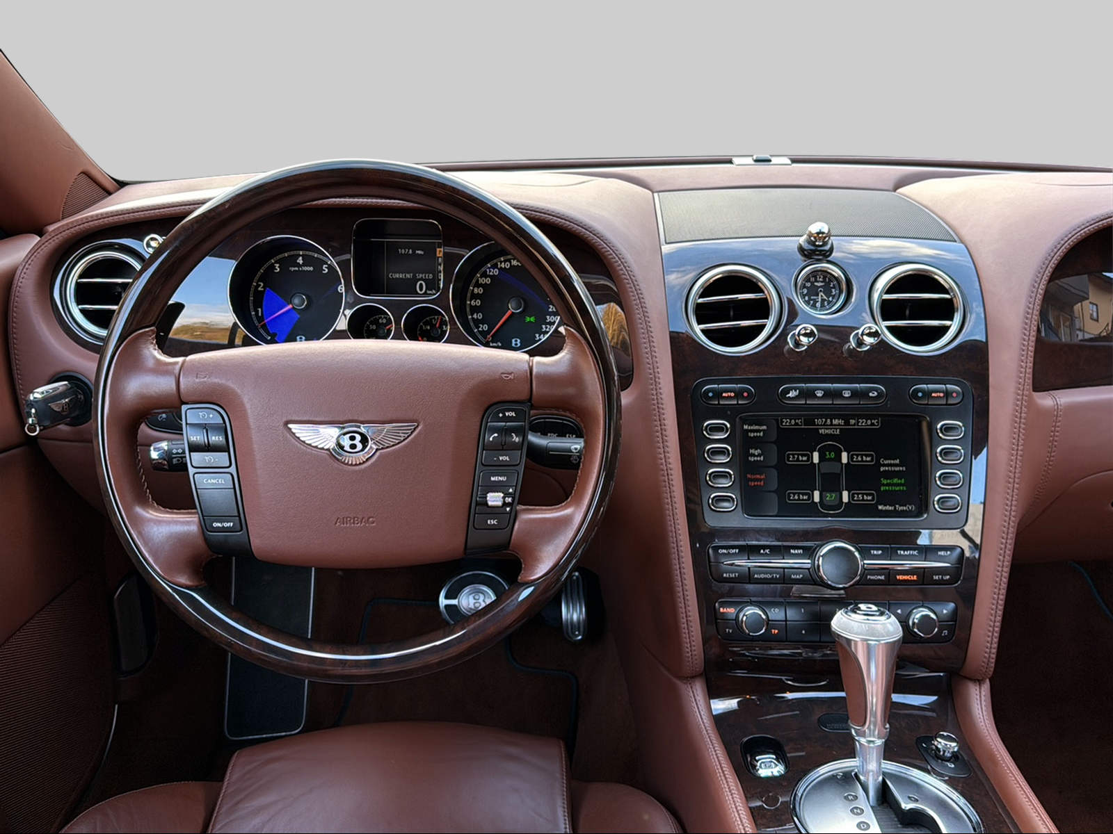 BENTLEY Continental GT 6.0-image-10