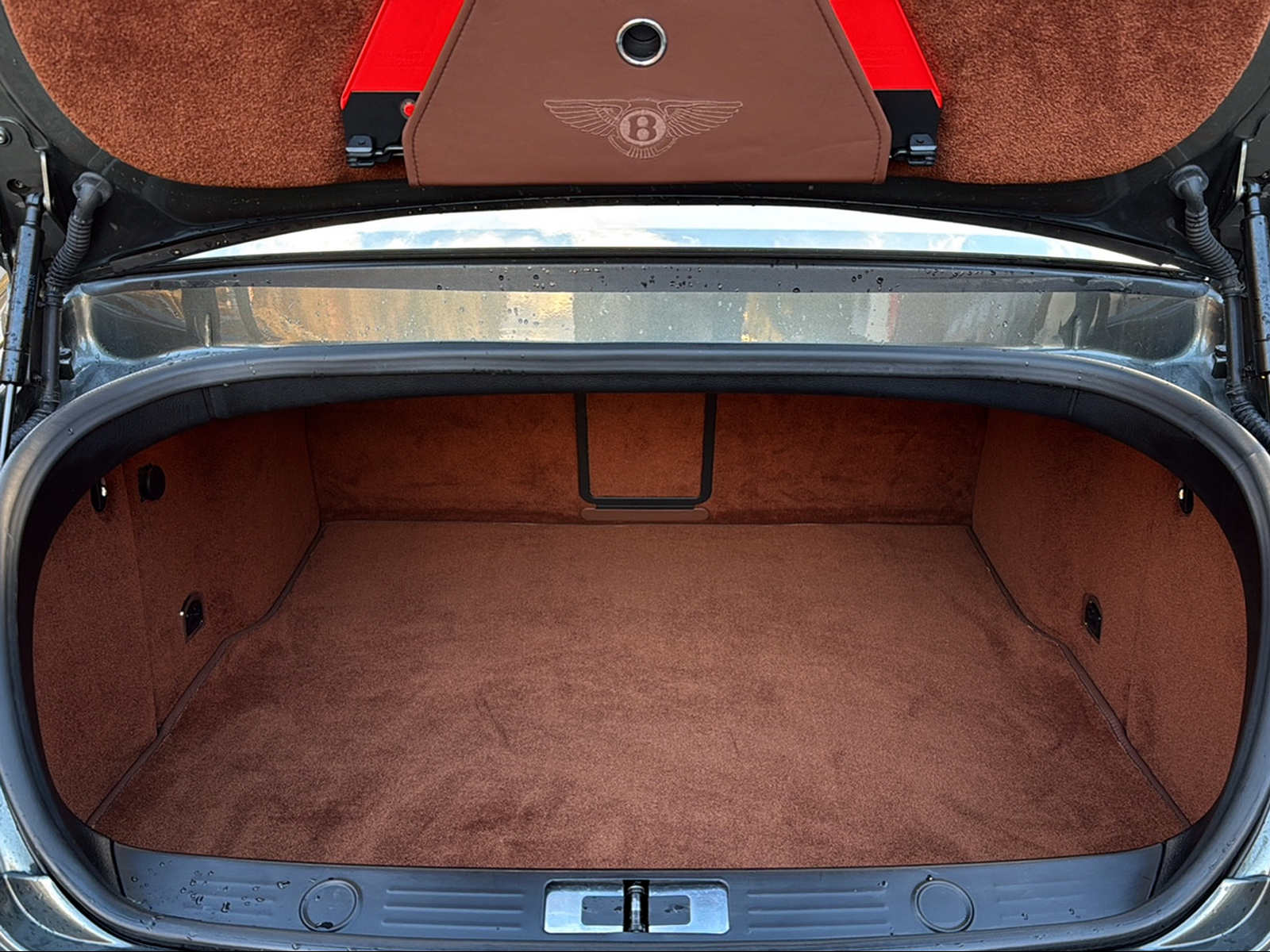 BENTLEY Continental GT 6.0-image-21