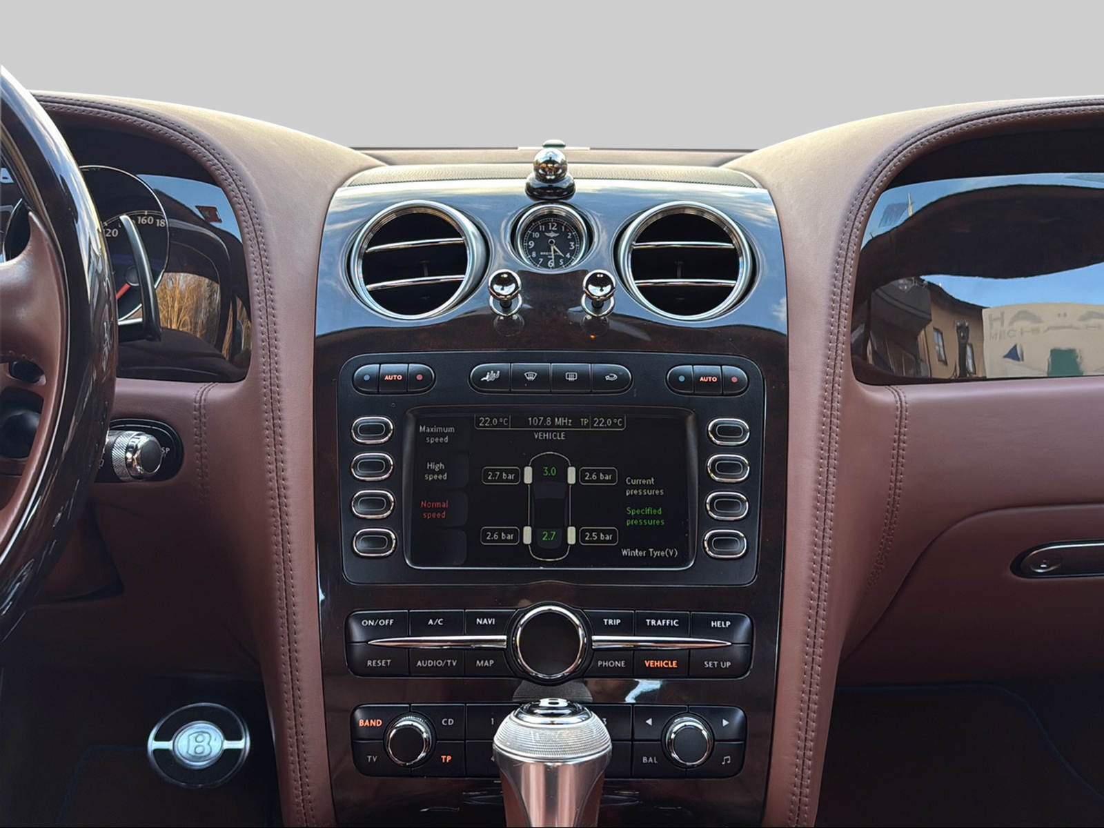 BENTLEY Continental GT 6.0-image-12