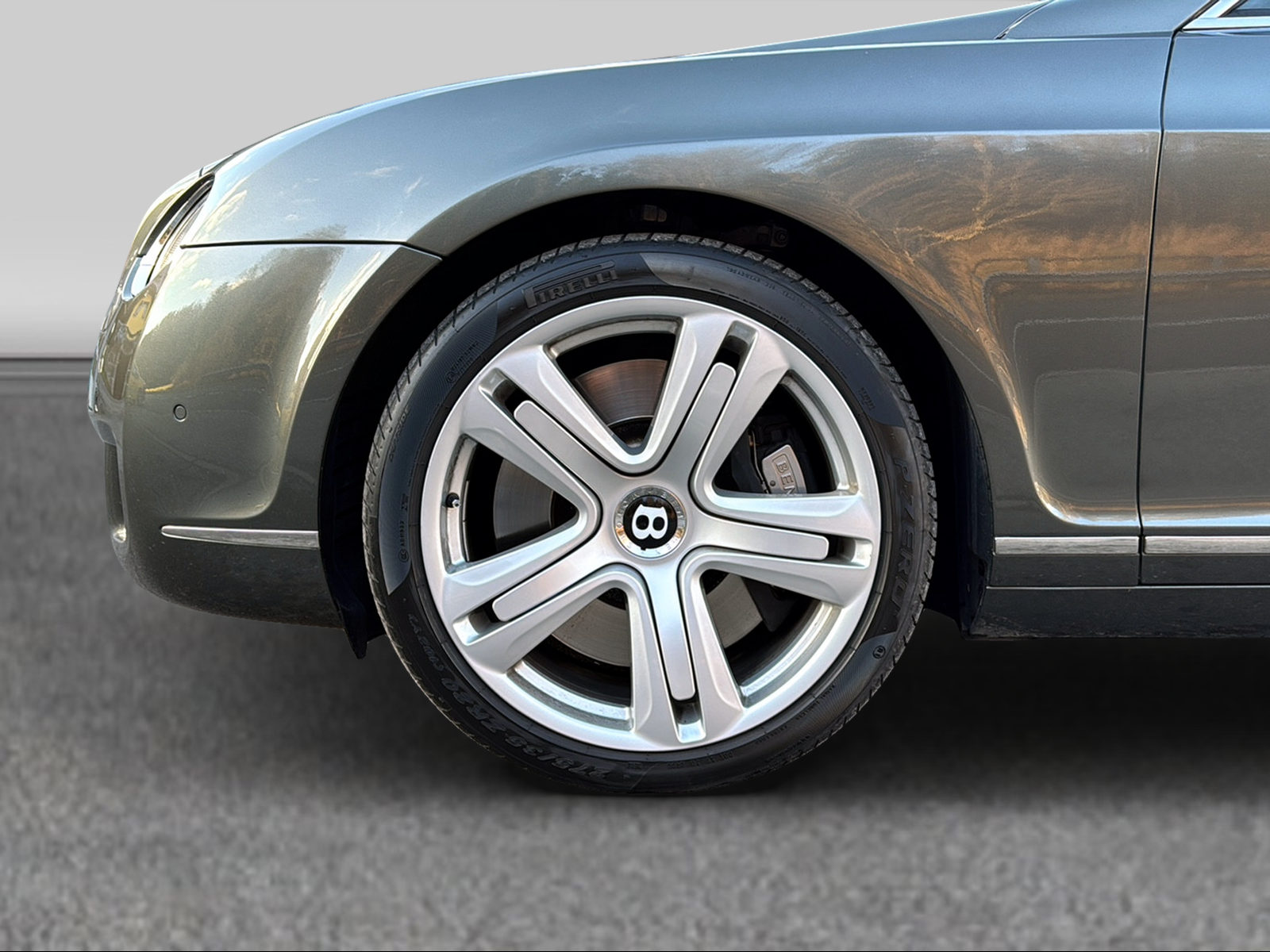 BENTLEY Continental GT 6.0-image-4