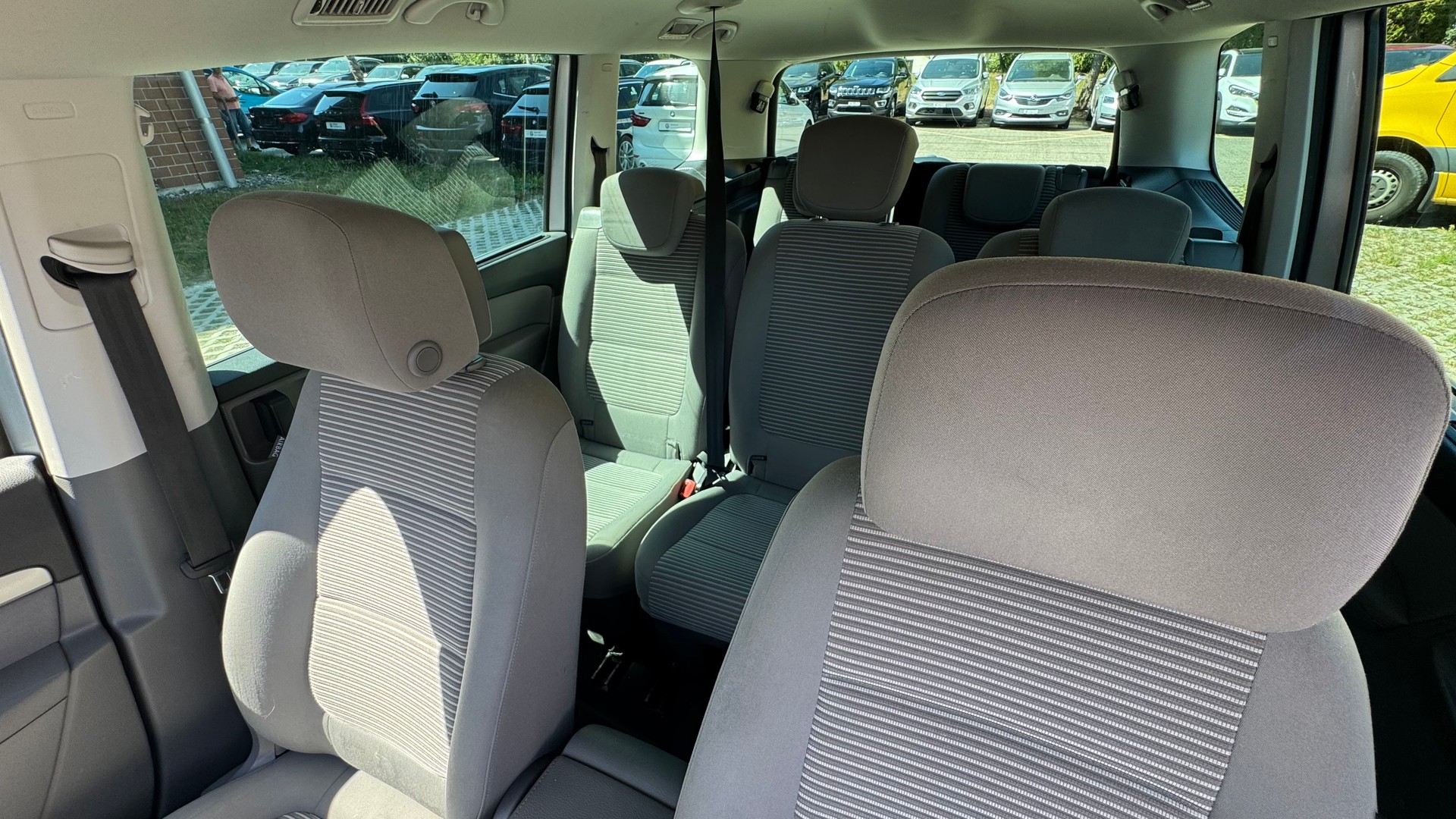SEAT Alhambra 2.0 TDI Reference Eco DSG-image-10