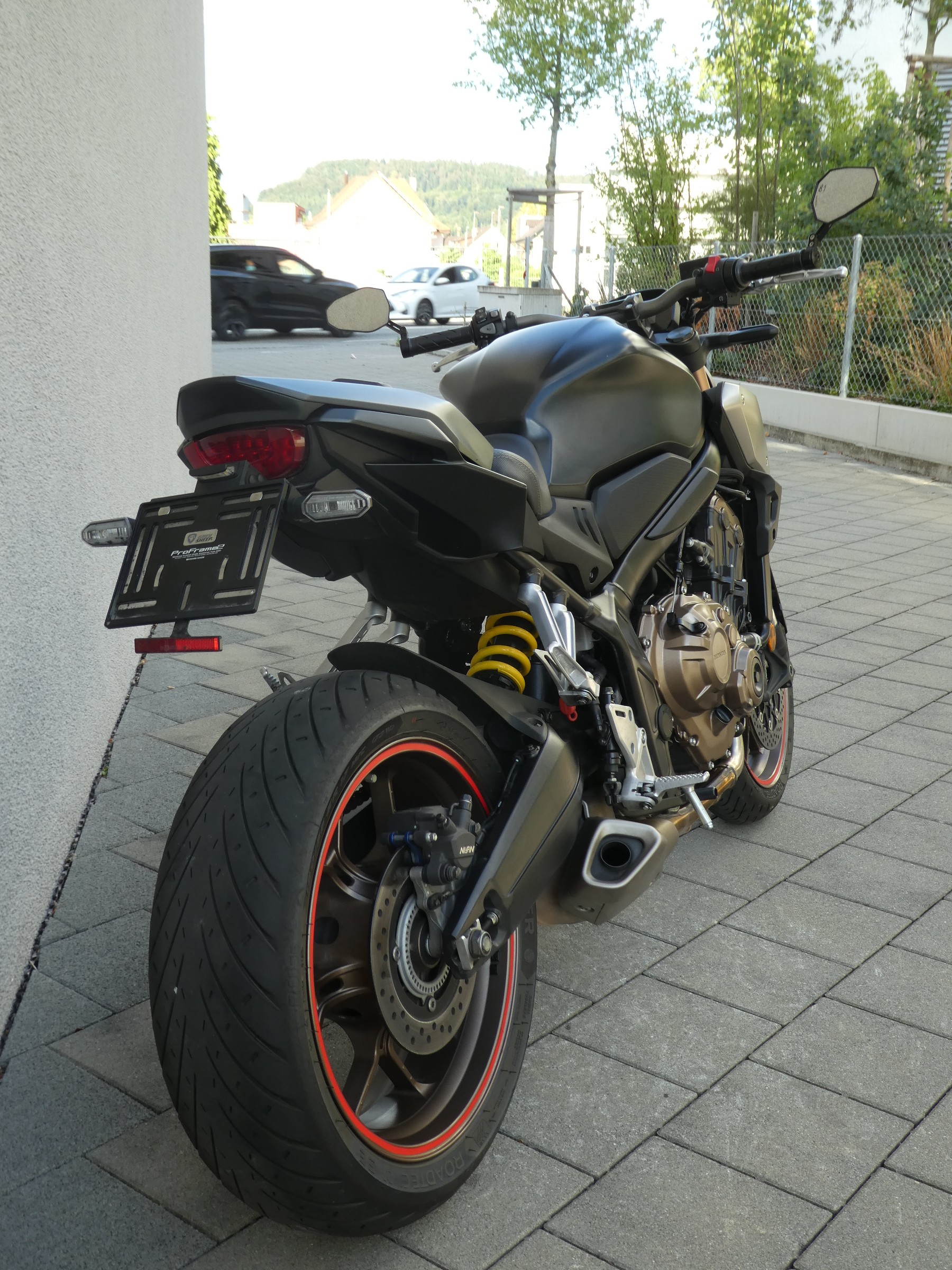 HONDA CB 650 R (35kW)-image-4