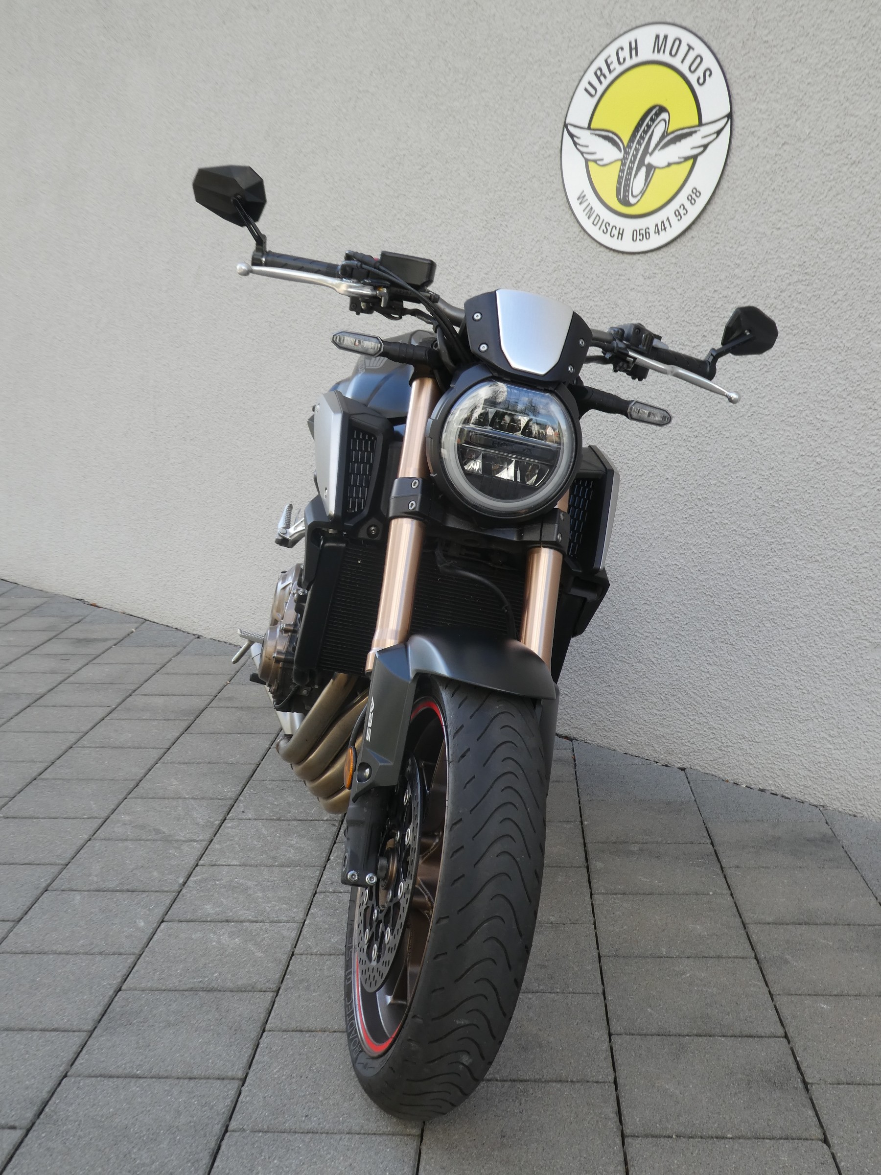 HONDA CB 650 R (35kW)-showroom-element-3