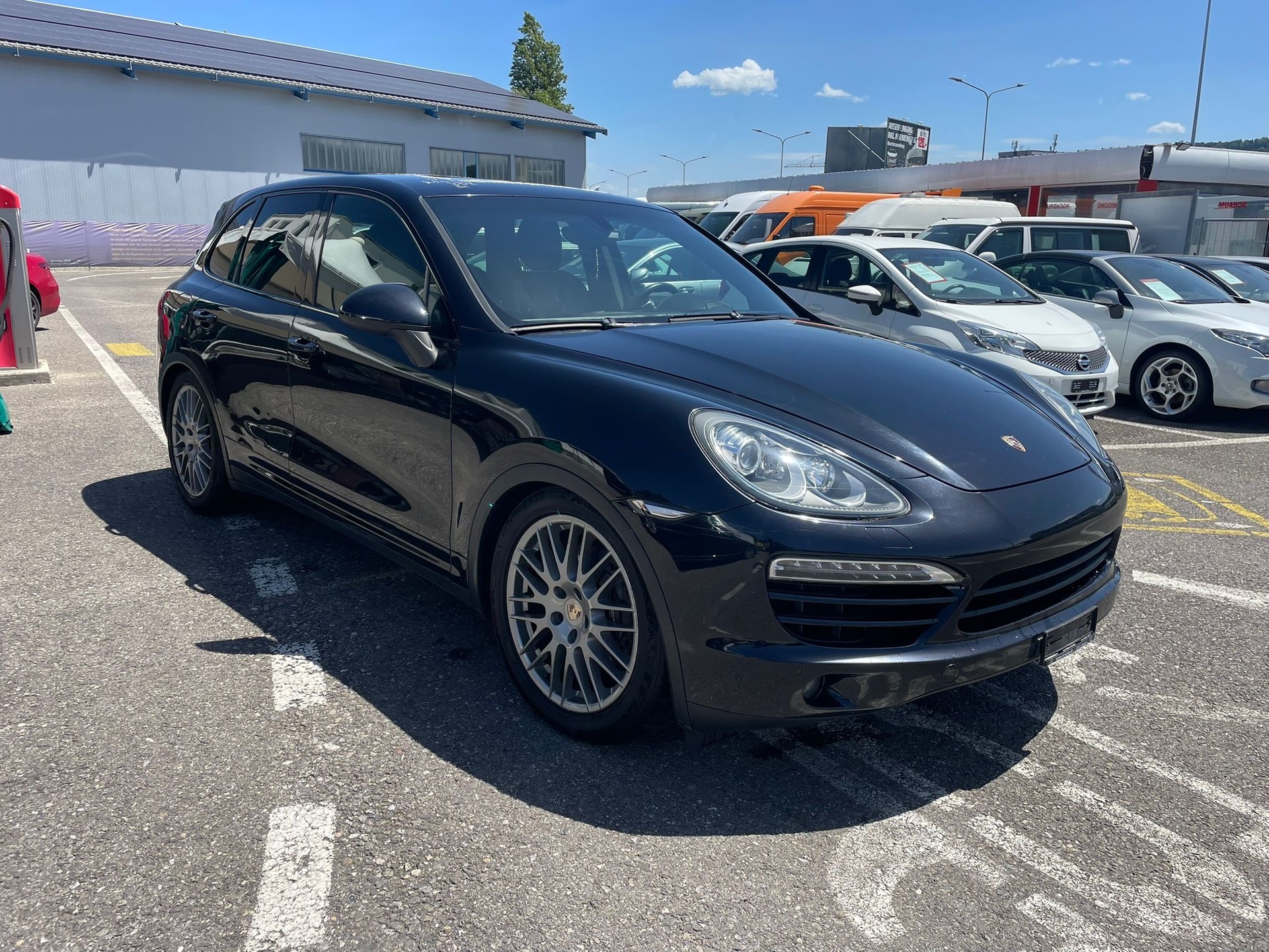 PORSCHE Cayenne Diesel-image-1