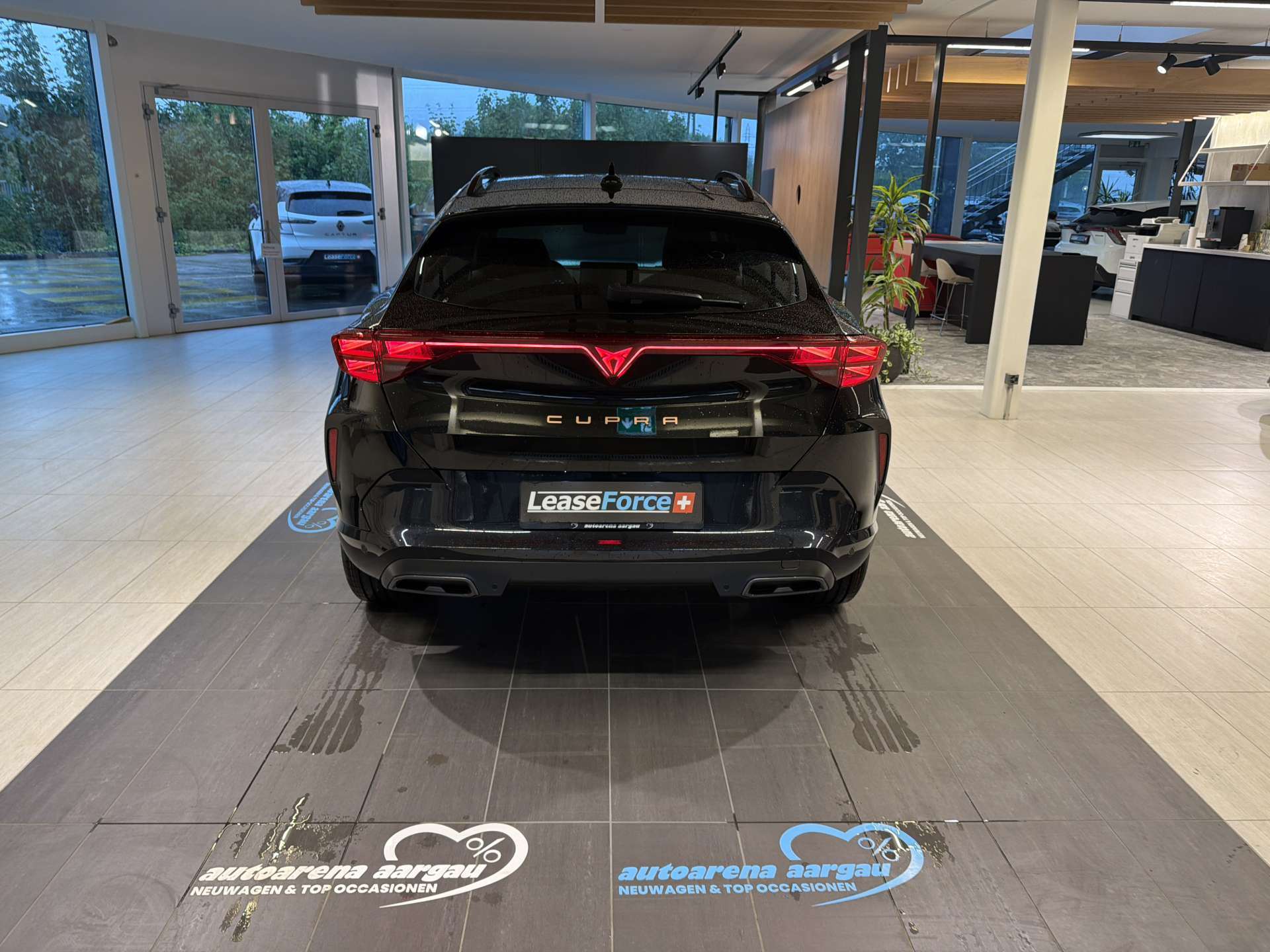 CUPRA Formentor 1.5 TSi DSG-Automat-image-12