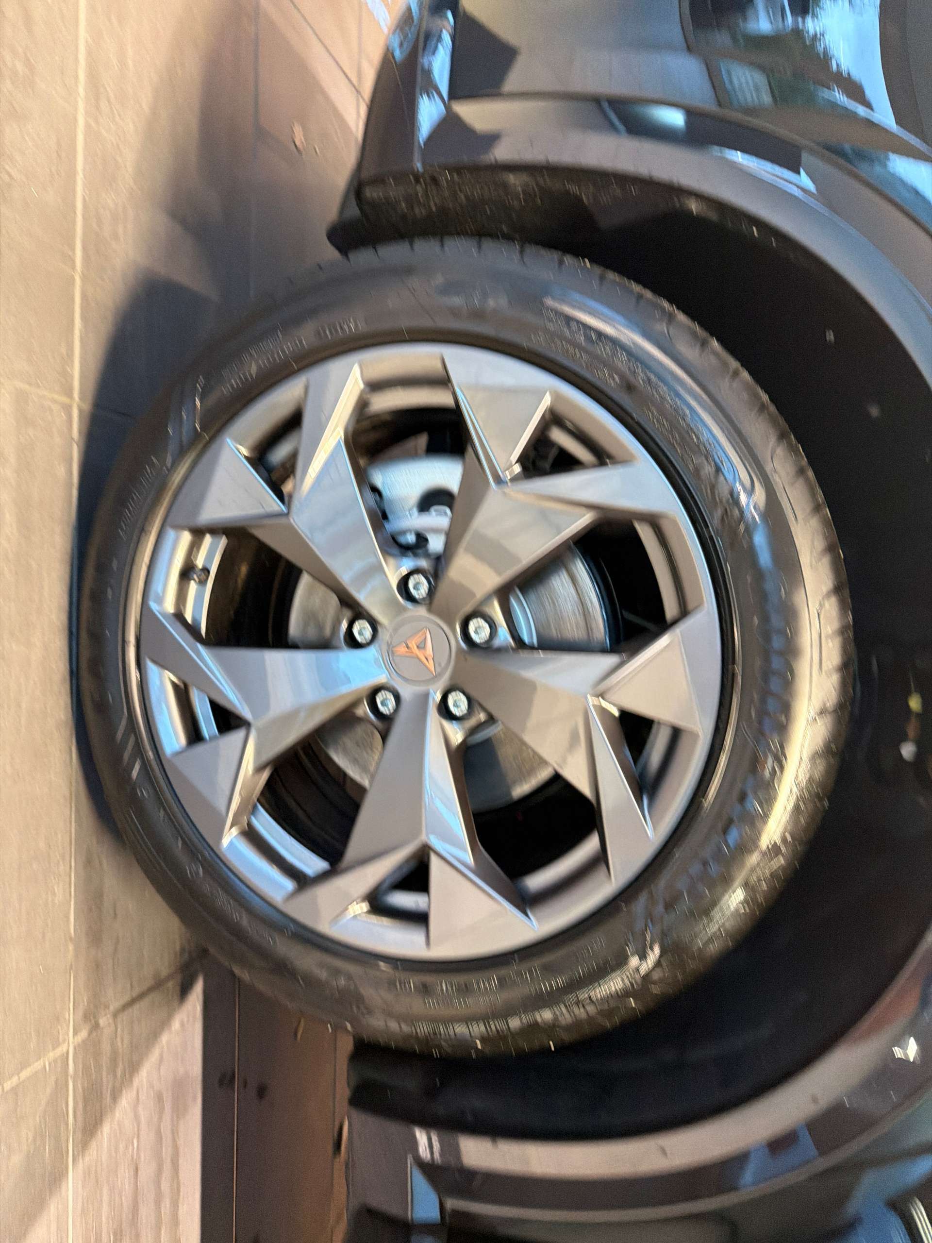 CUPRA Formentor 1.5 TSi DSG-Automat-image-8