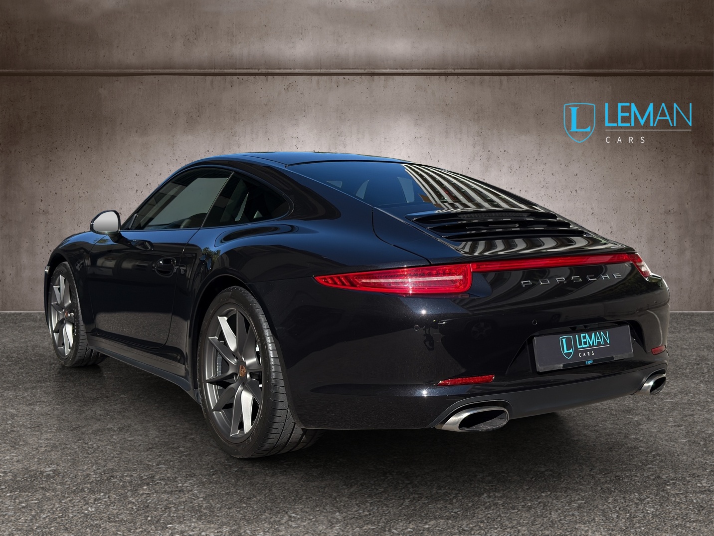 PORSCHE 911 Carrera 4 PDK-image-5