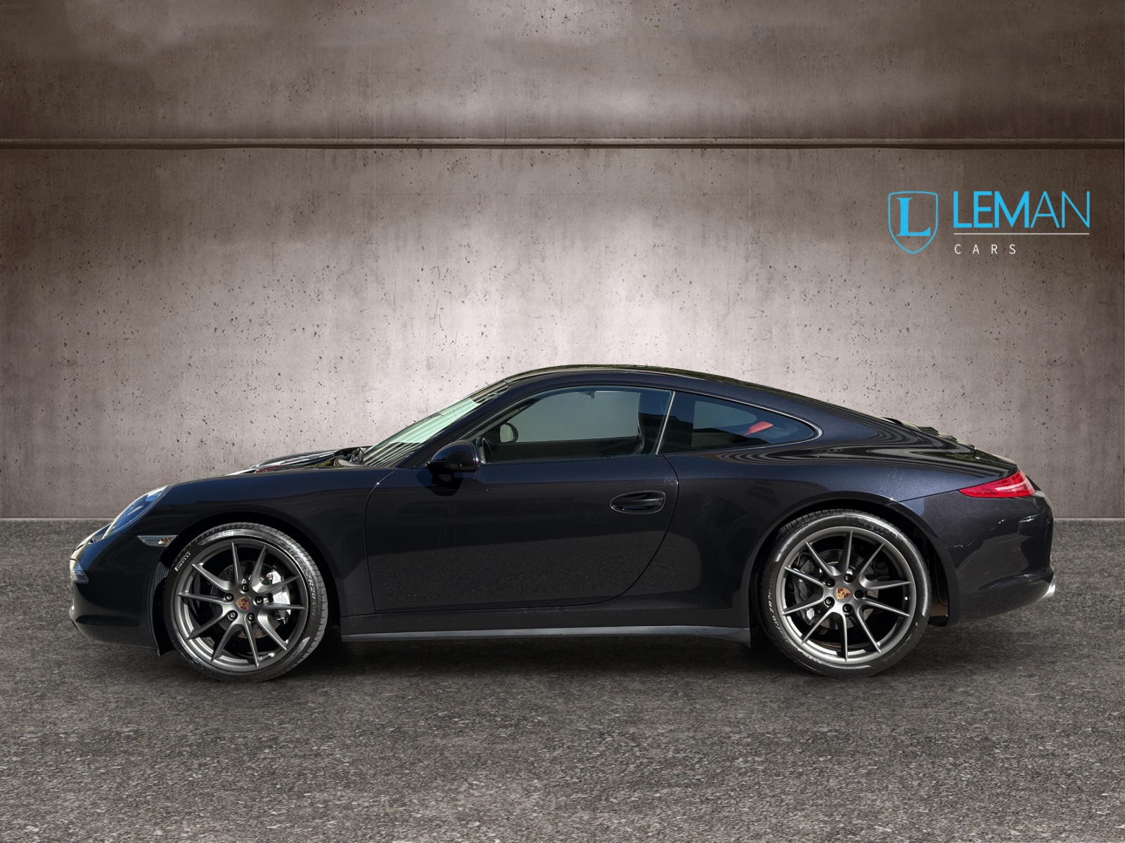 PORSCHE 911 Carrera 4 PDK-image-6
