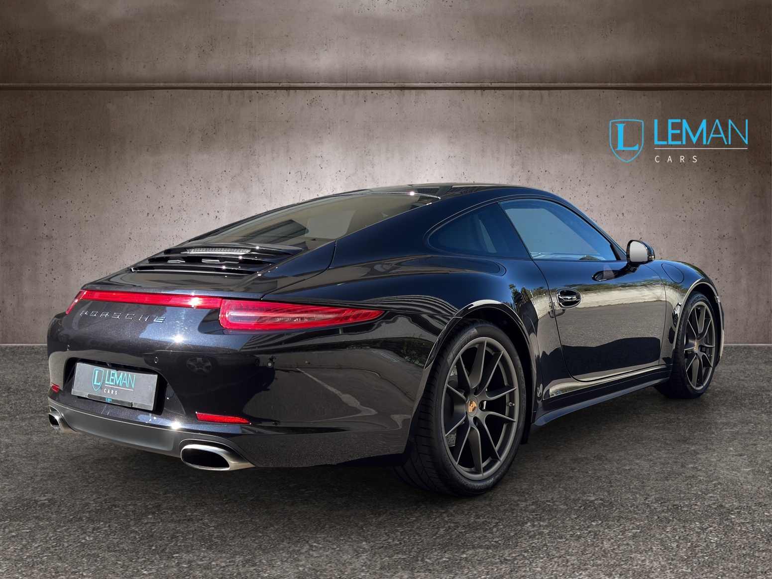 PORSCHE 911 Carrera 4 PDK-image-4