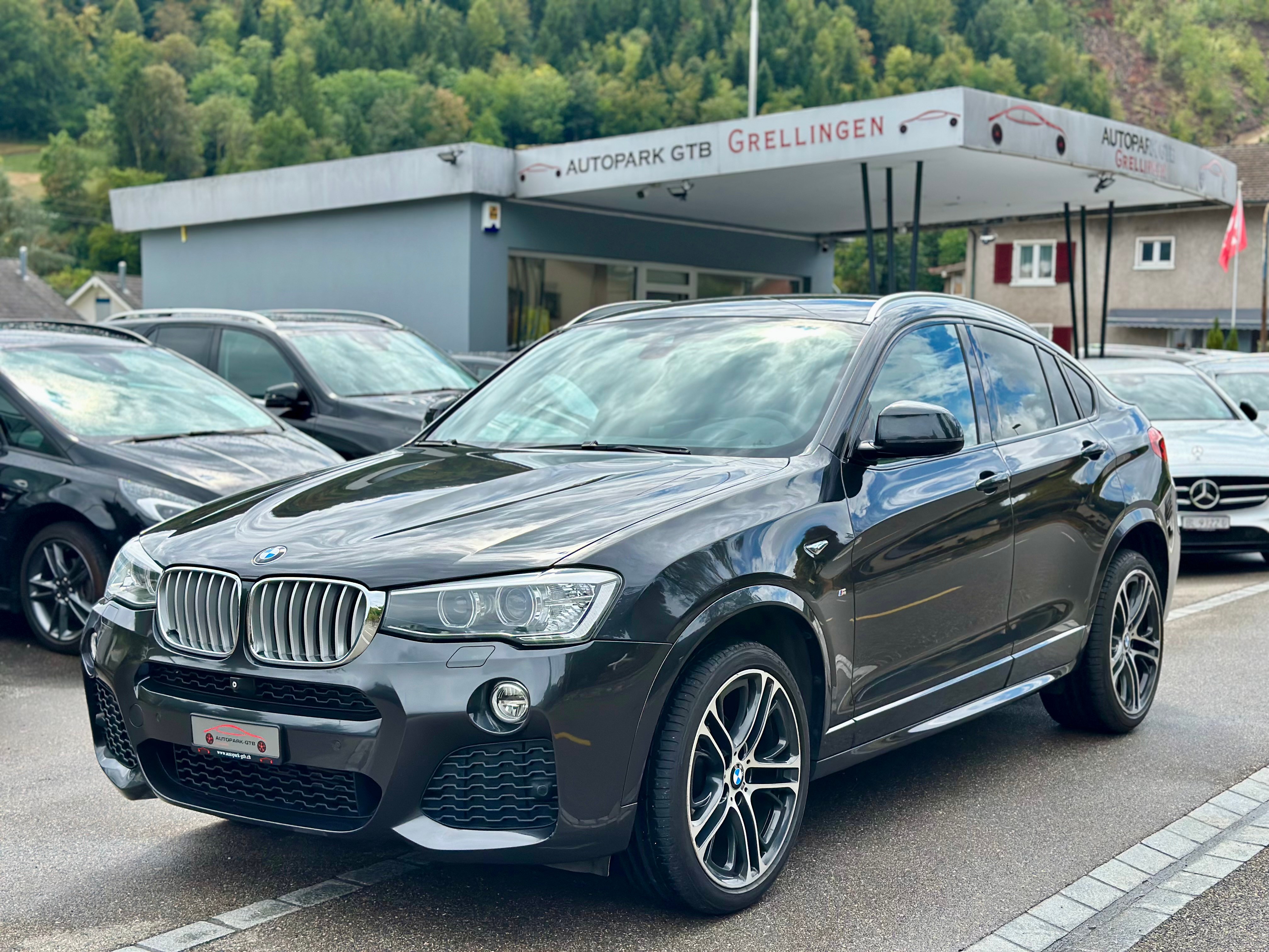 Car photo