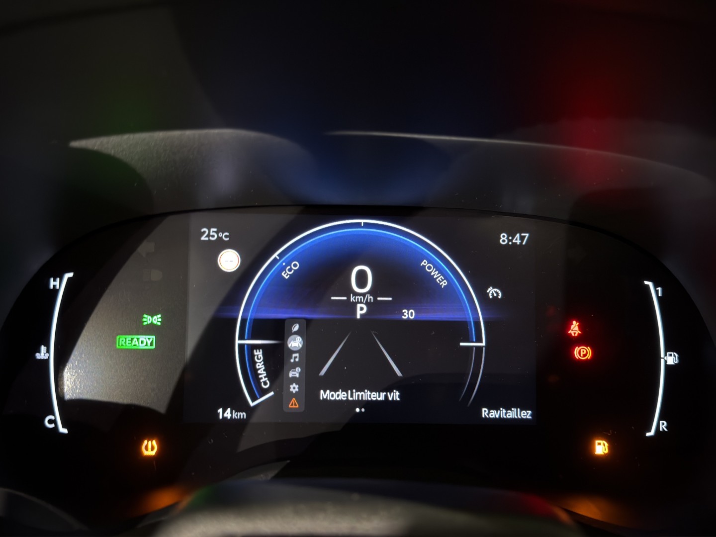 TOYOTA Yaris Cross 1.5 Trend e-CVT-image-10