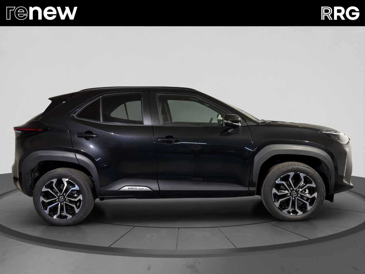 TOYOTA Yaris Cross 1.5 Trend e-CVT-showroom-element-1