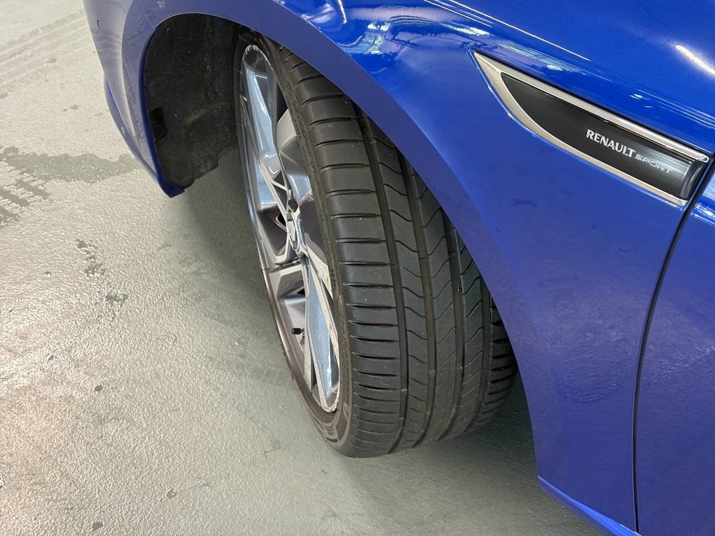 RENAULT Mégane 1.6 16V Turbo GT EDC-image-13