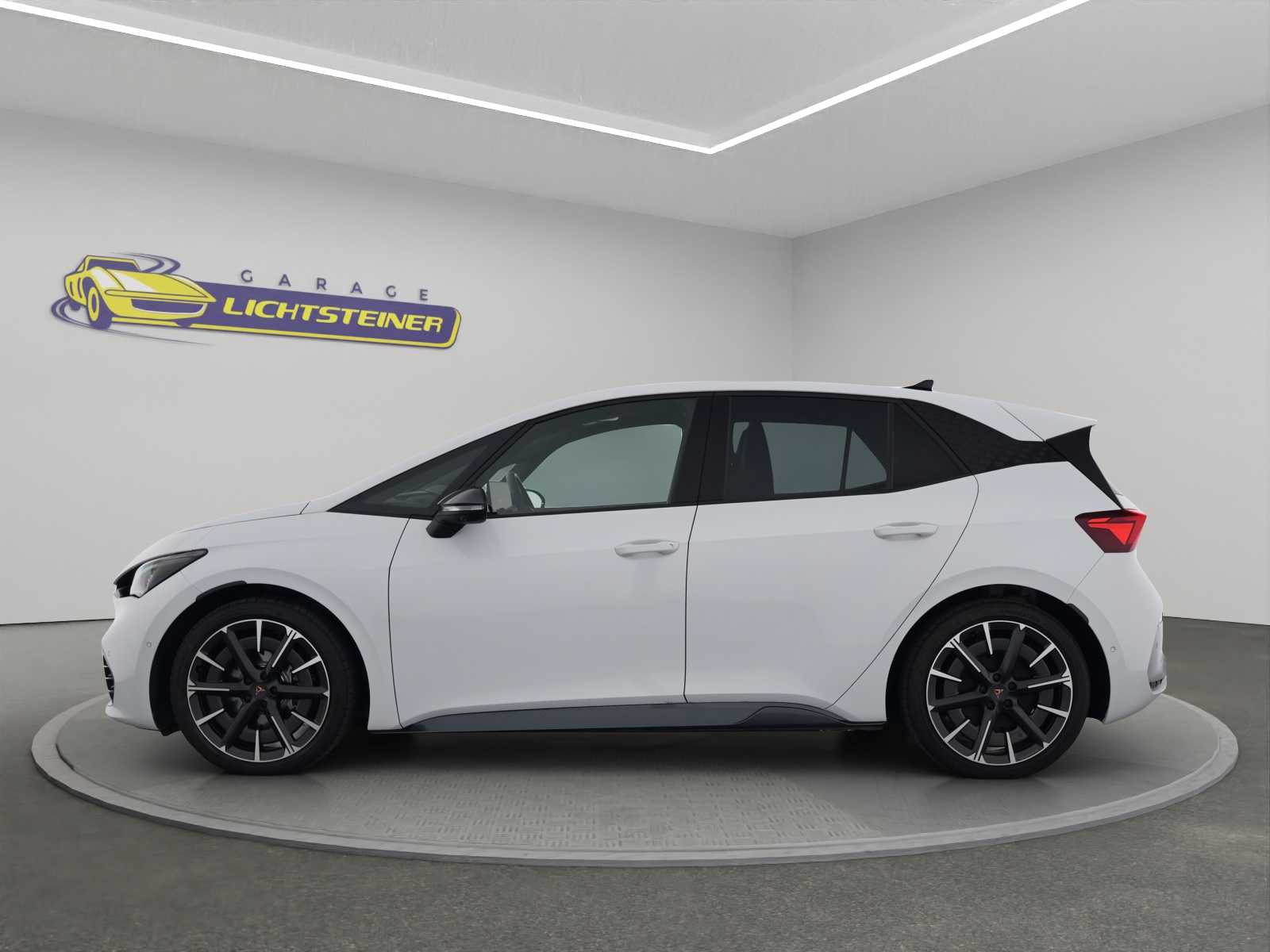 CUPRA Born 79 kWh VZ-showroom-element-2
