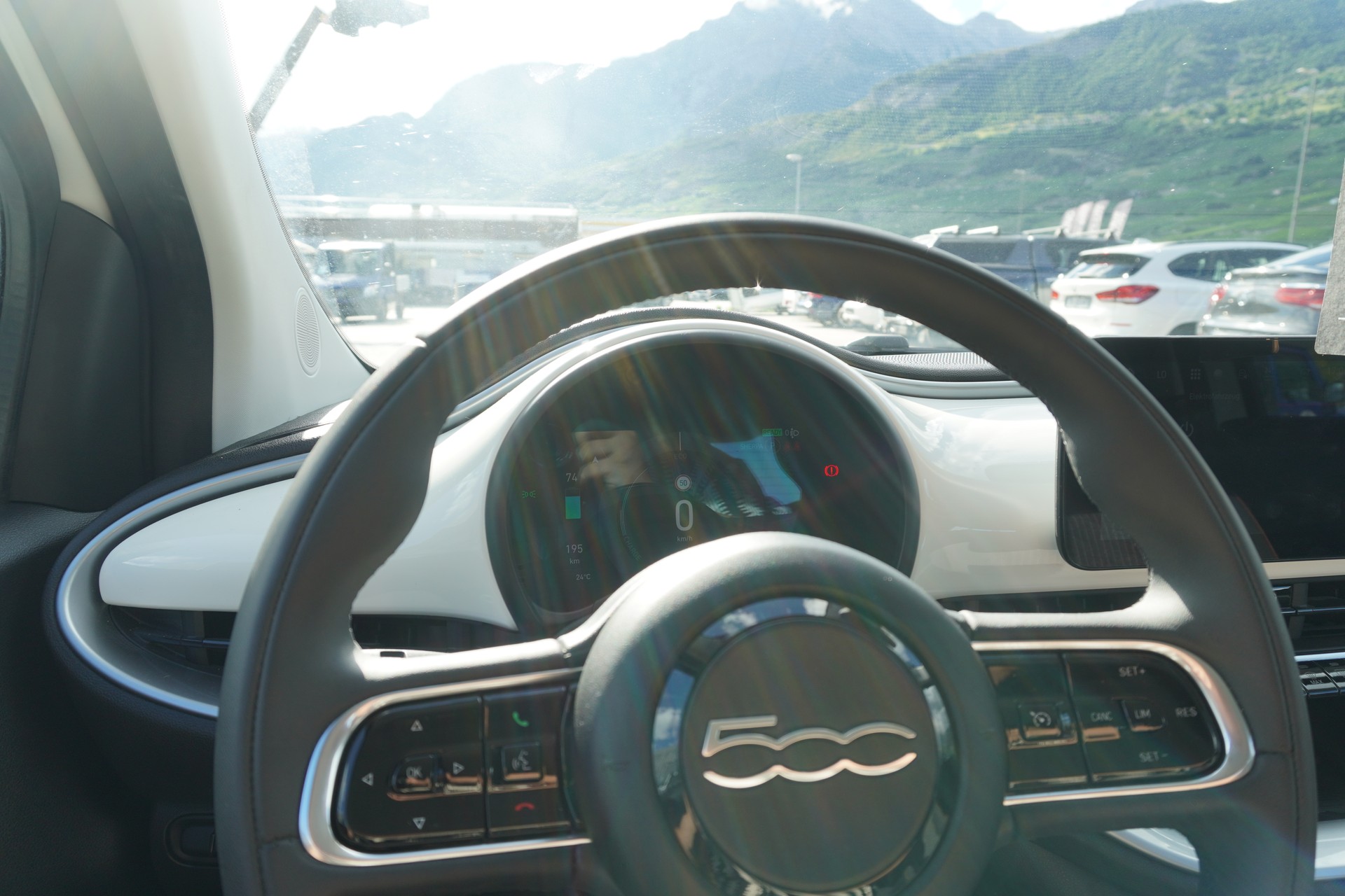 FIAT 500 electric 87 kW Icon-image-6