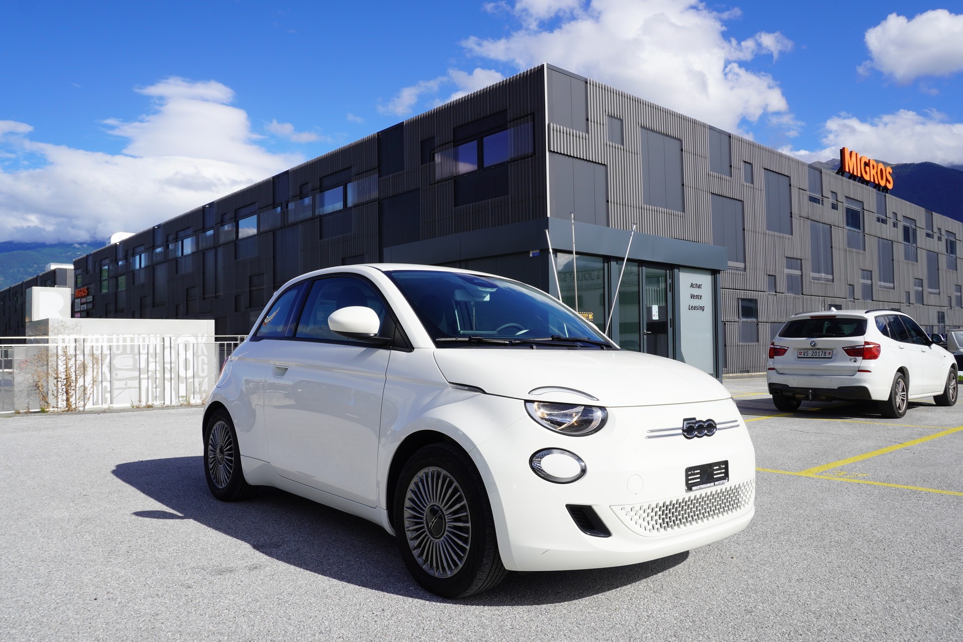 FIAT 500 electric 87 kW Icon-image-3
