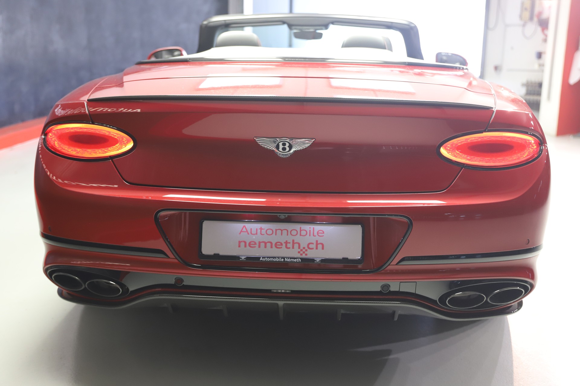 BENTLEY Continental GTC 4.0 V8-image-4