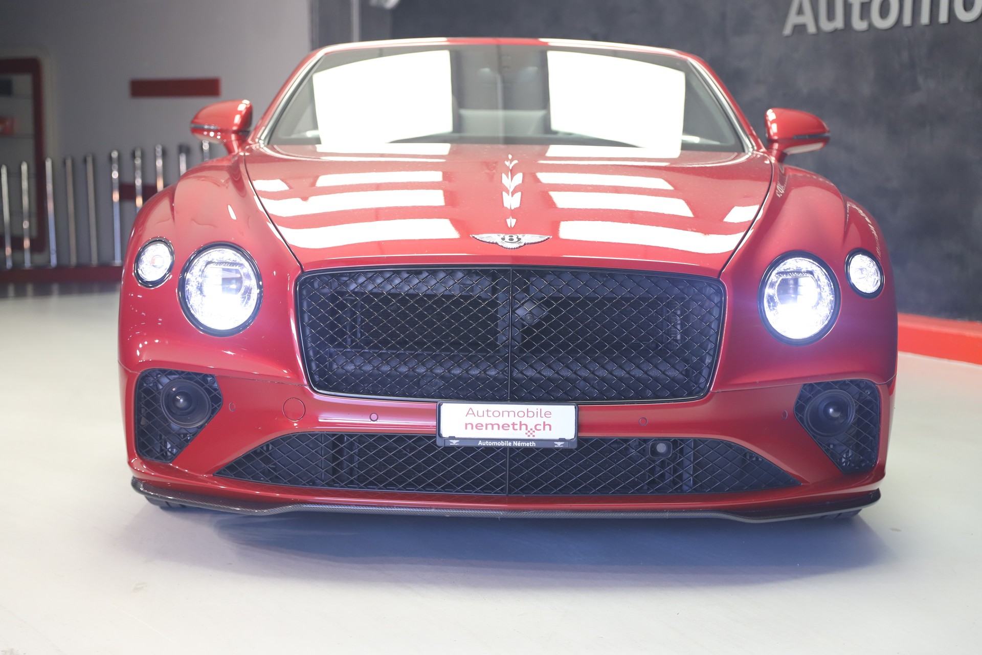 BENTLEY Continental GTC 4.0 V8-image-3
