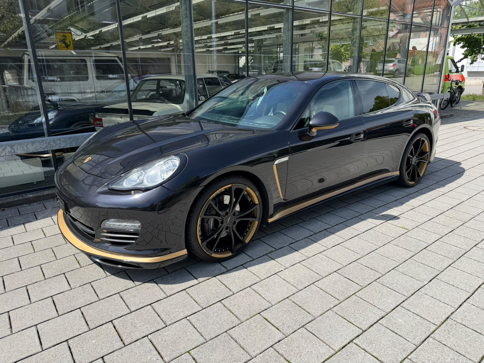 PORSCHE Panamera 3.0 Diesel Tiptronic-image-0