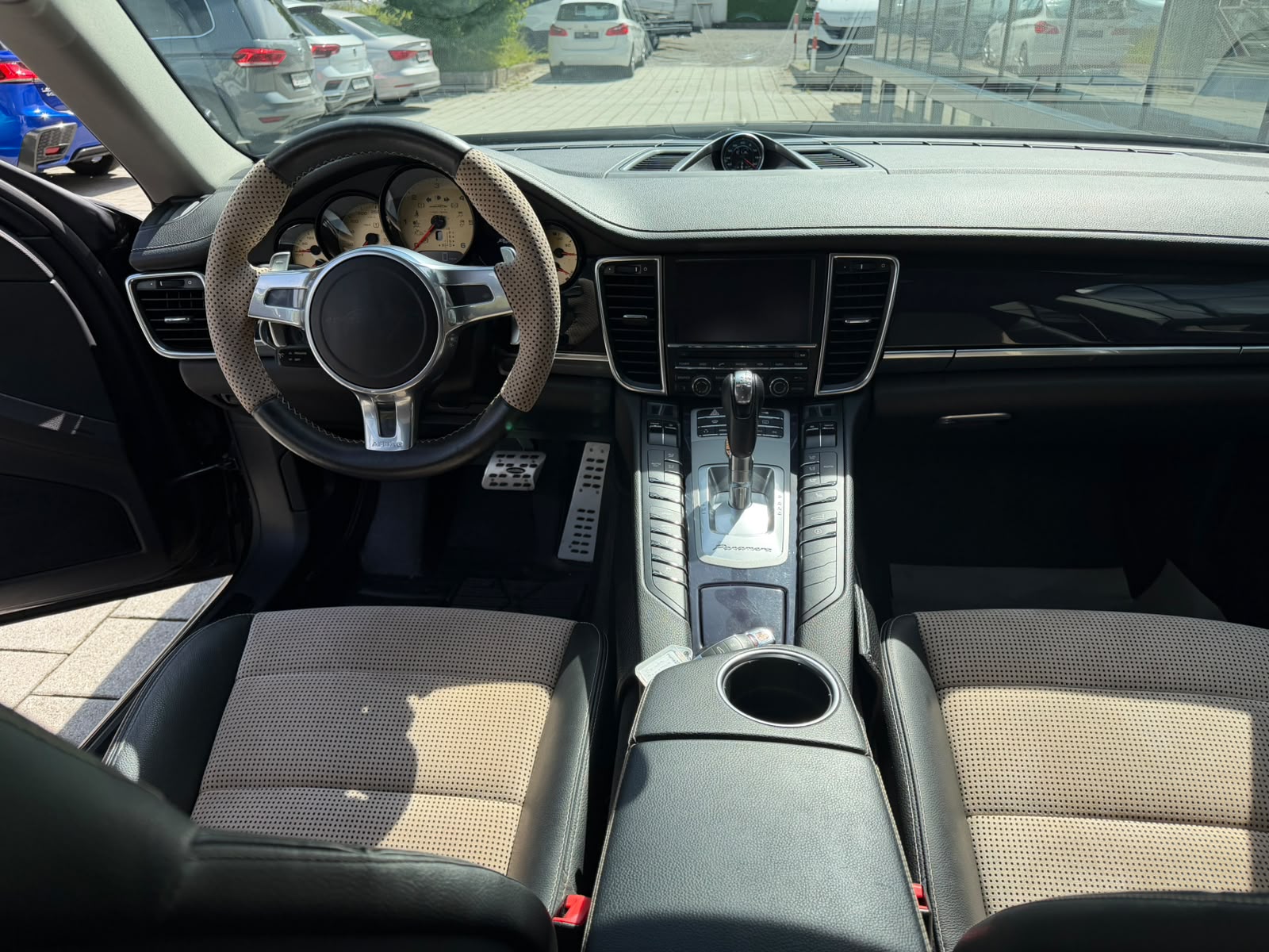 PORSCHE Panamera 3.0 Diesel Tiptronic-image-8