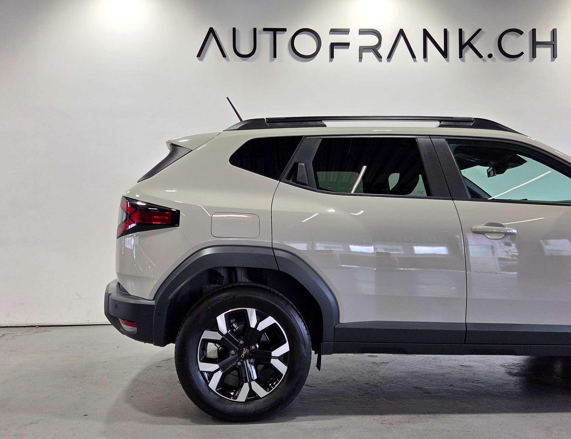 DACIA Duster 1.6 Hybrid Extreme-image-14