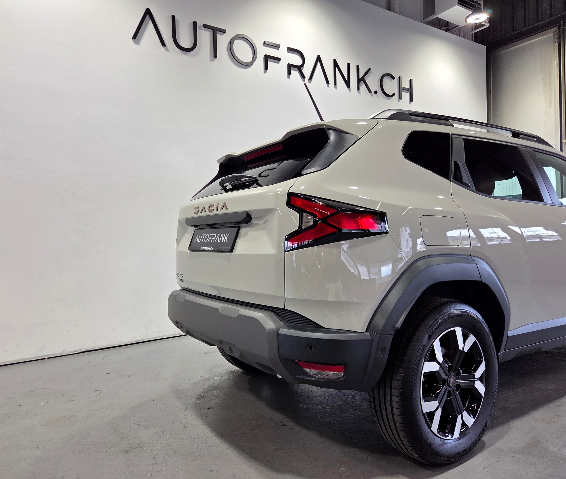 DACIA Duster 1.6 Hybrid Extreme-image-9