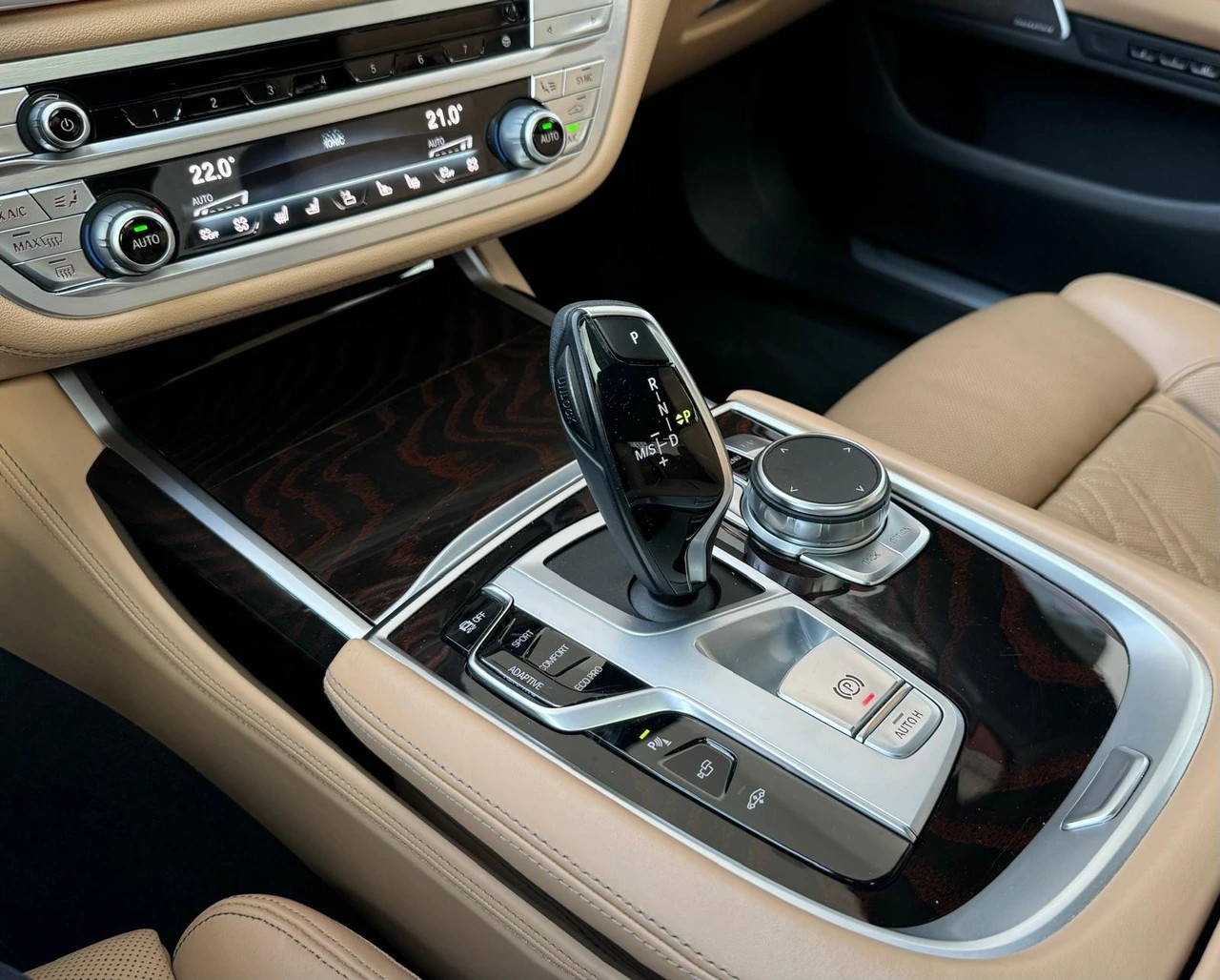BMW 750i xDrive Steptronic M Sport-image-20