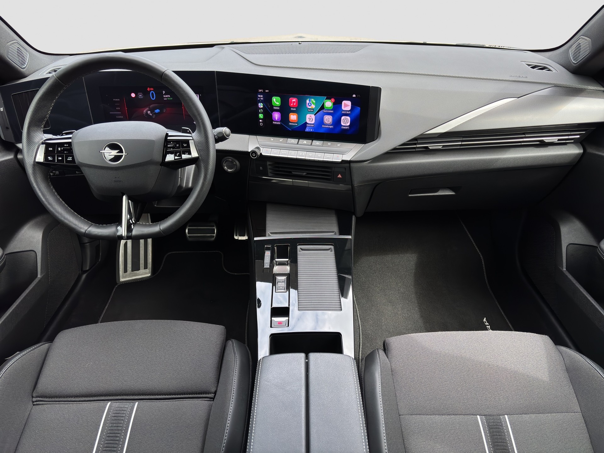 OPEL Astra 1.6 PHEV Turbo Swiss Plus A-image-3
