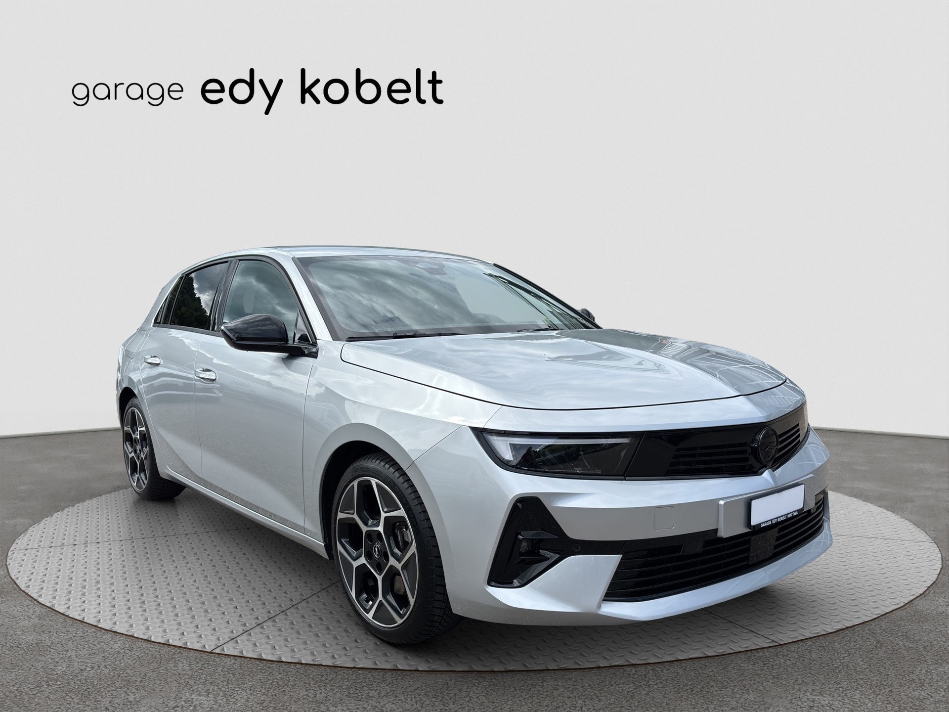 OPEL Astra 1.6 PHEV Turbo Swiss Plus A-image-19