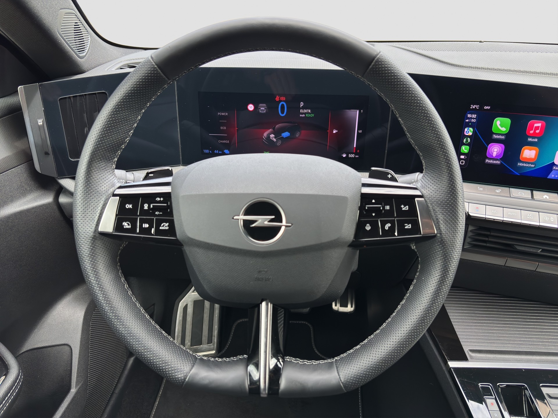 OPEL Astra 1.6 PHEV Turbo Swiss Plus A-image-7