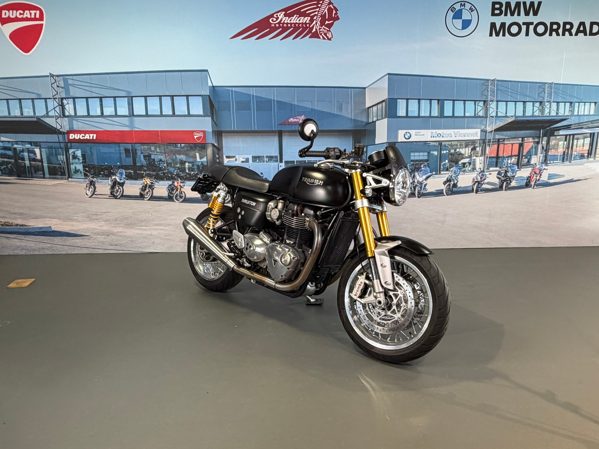 TRIUMPH Thruxton R 1200 i ABS