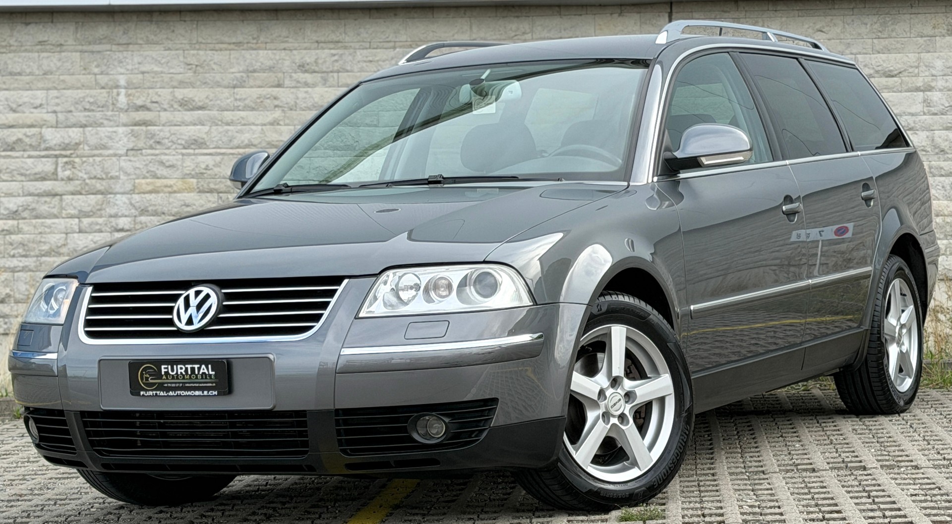 VW Passat Variant 1.9 TDI 4Motion Highline-image-3