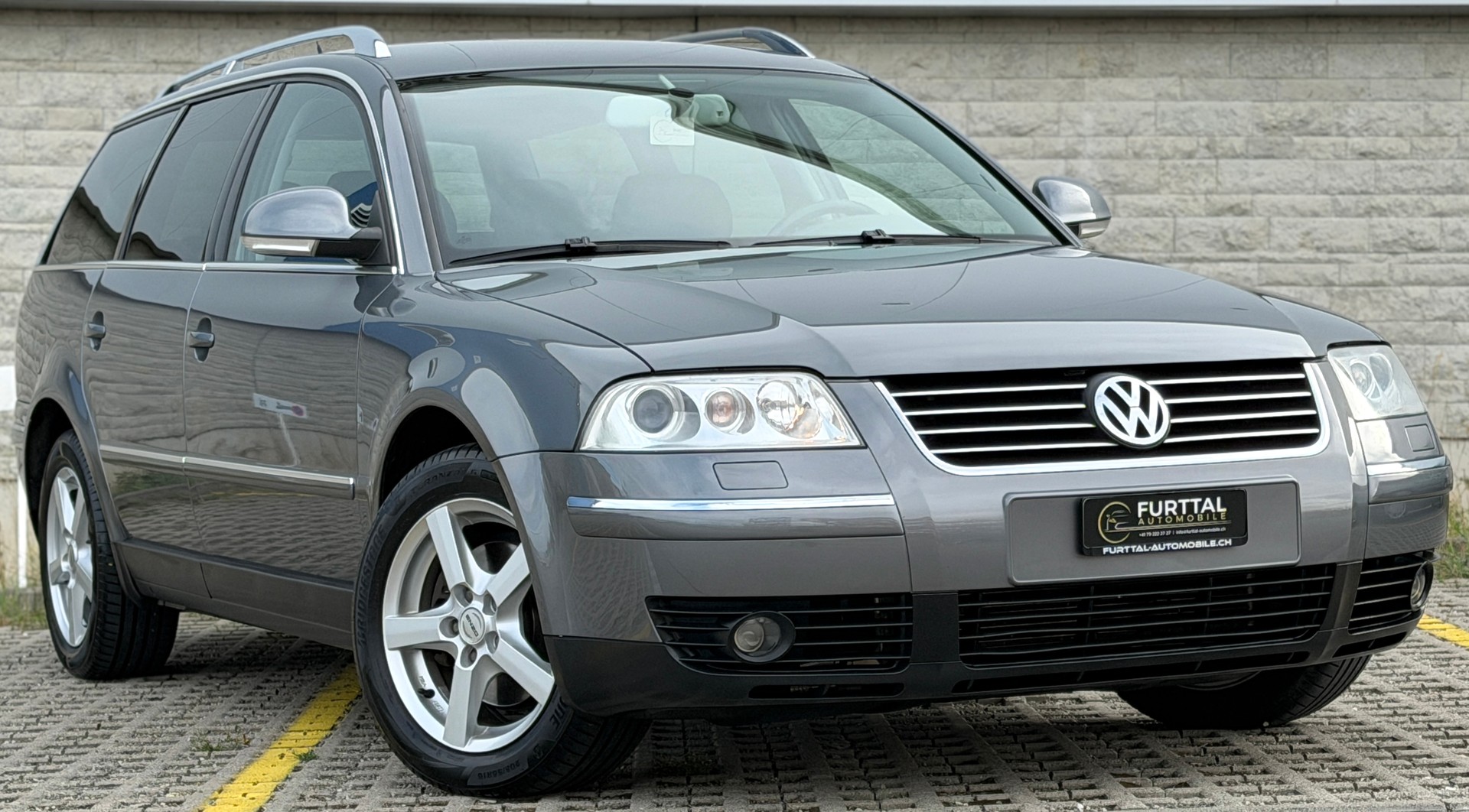 VW Passat Variant 1.9 TDI 4Motion Highline-image-0