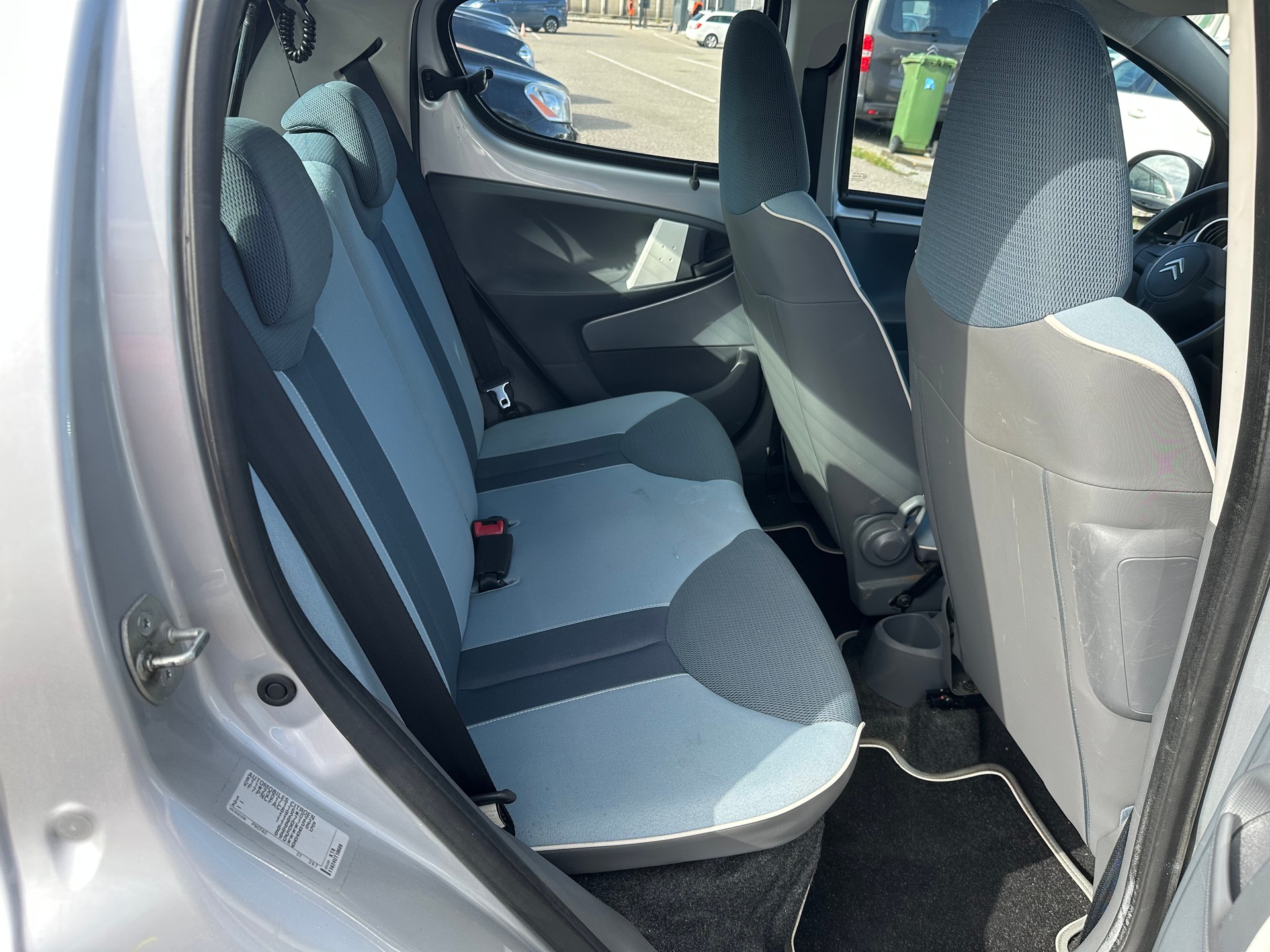 CITROEN C1 1.0i Edition-image-9