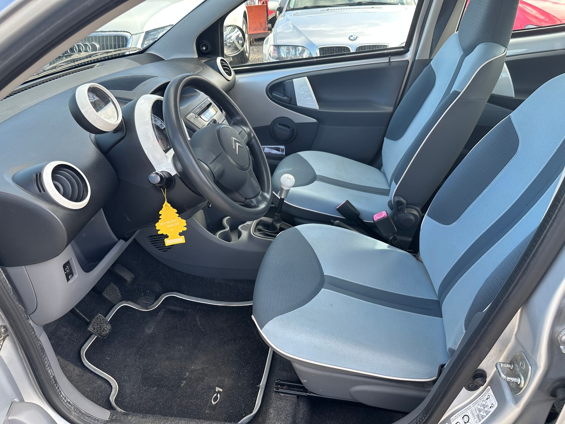 CITROEN C1 1.0i Edition-image-6