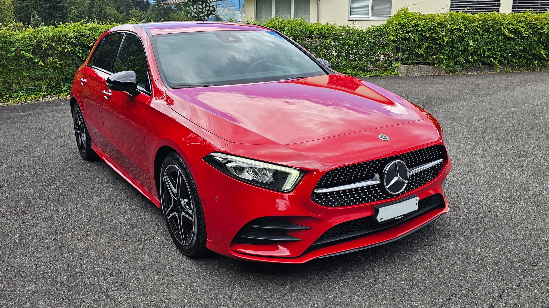 MERCEDES-BENZ A 200 AMG Line-image-6