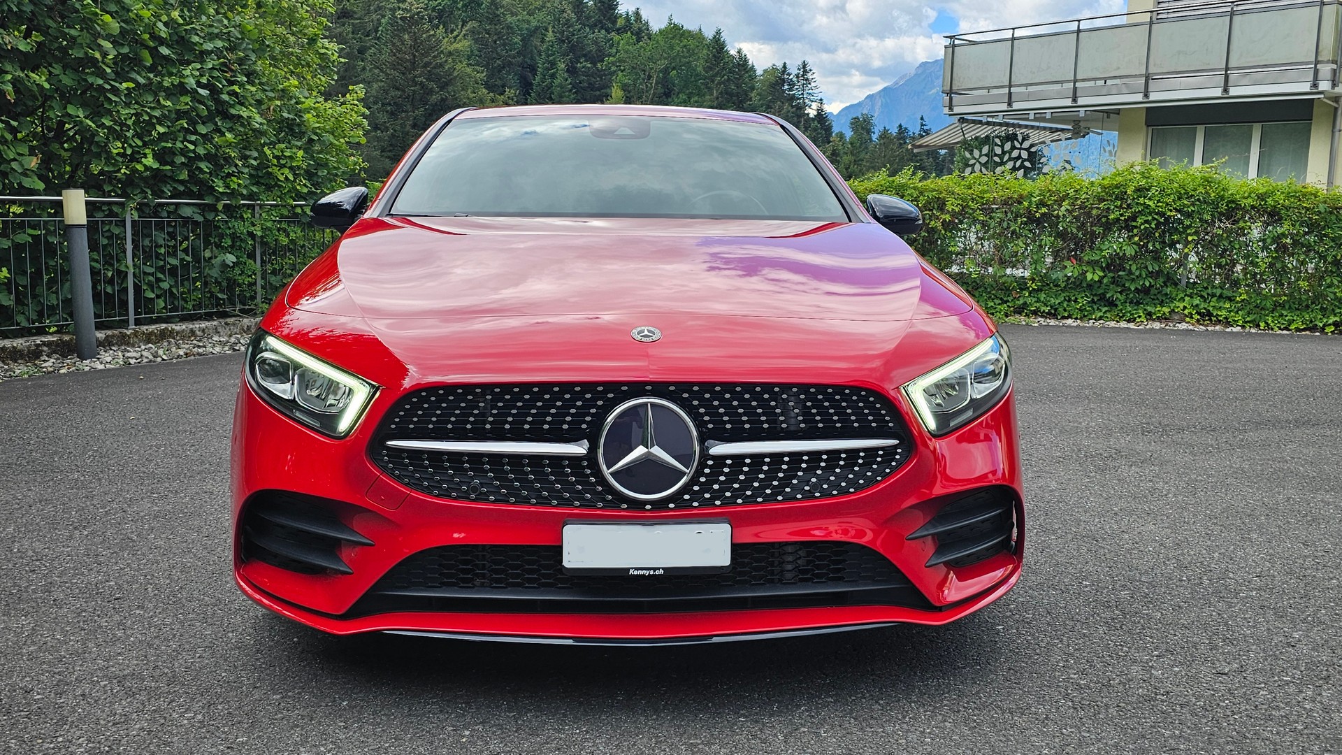 MERCEDES-BENZ A 200 AMG Line-image-5
