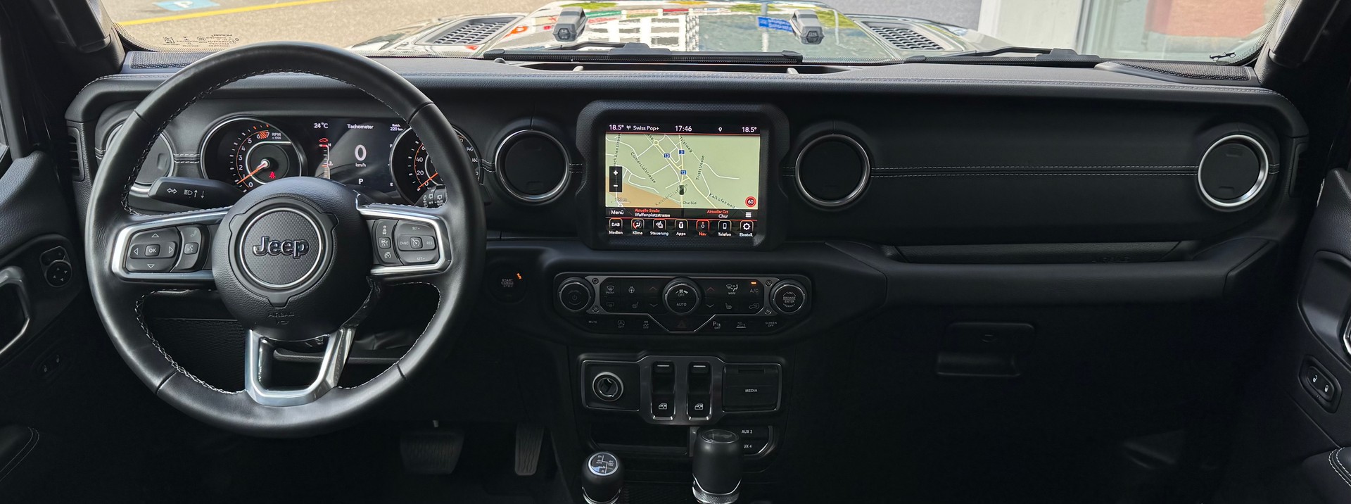 JEEP Wrangler 2.0 Sahara Automatic-image-12