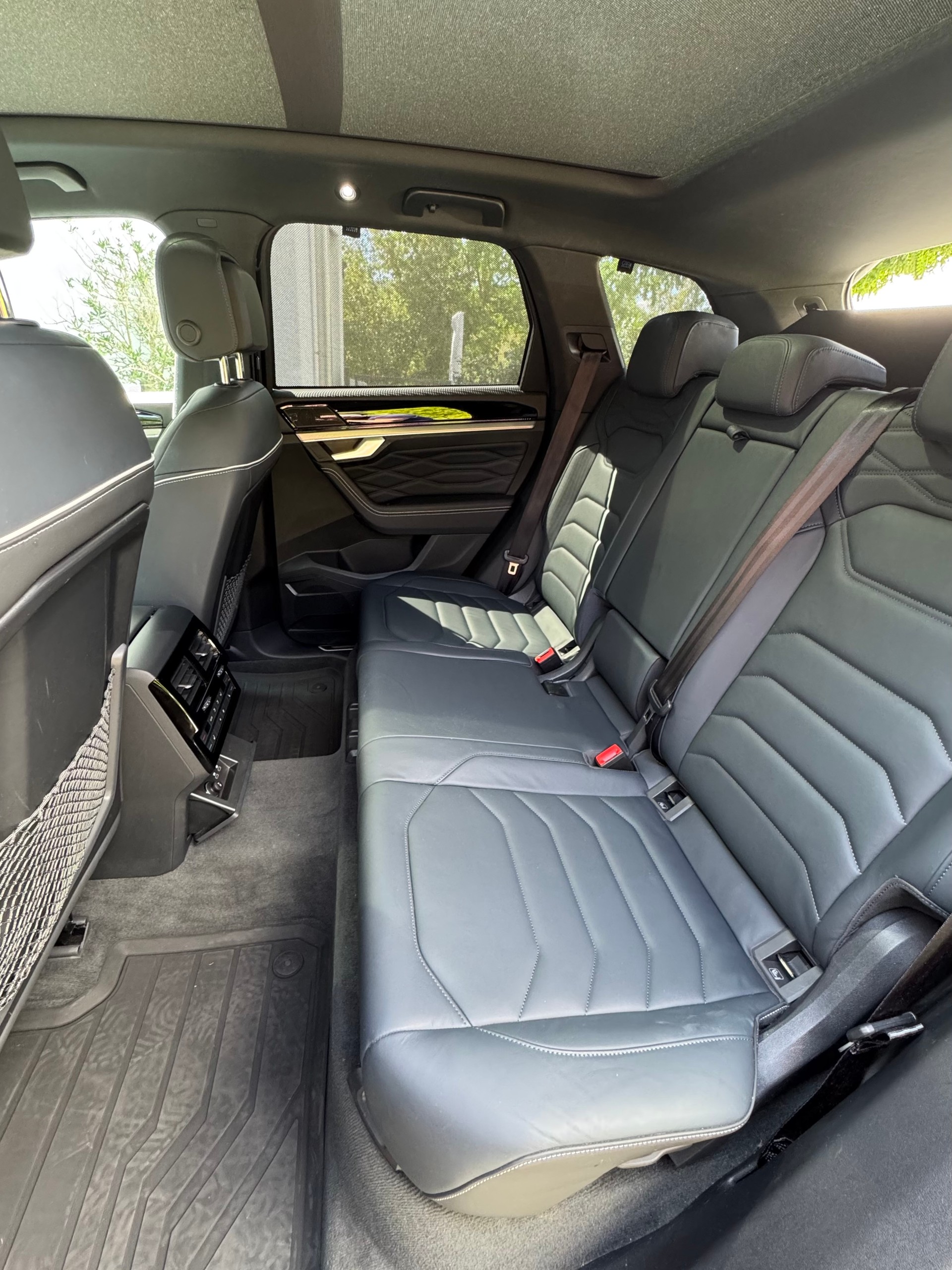 VW 3.0 V6 TDI 286 R-Line-image-7