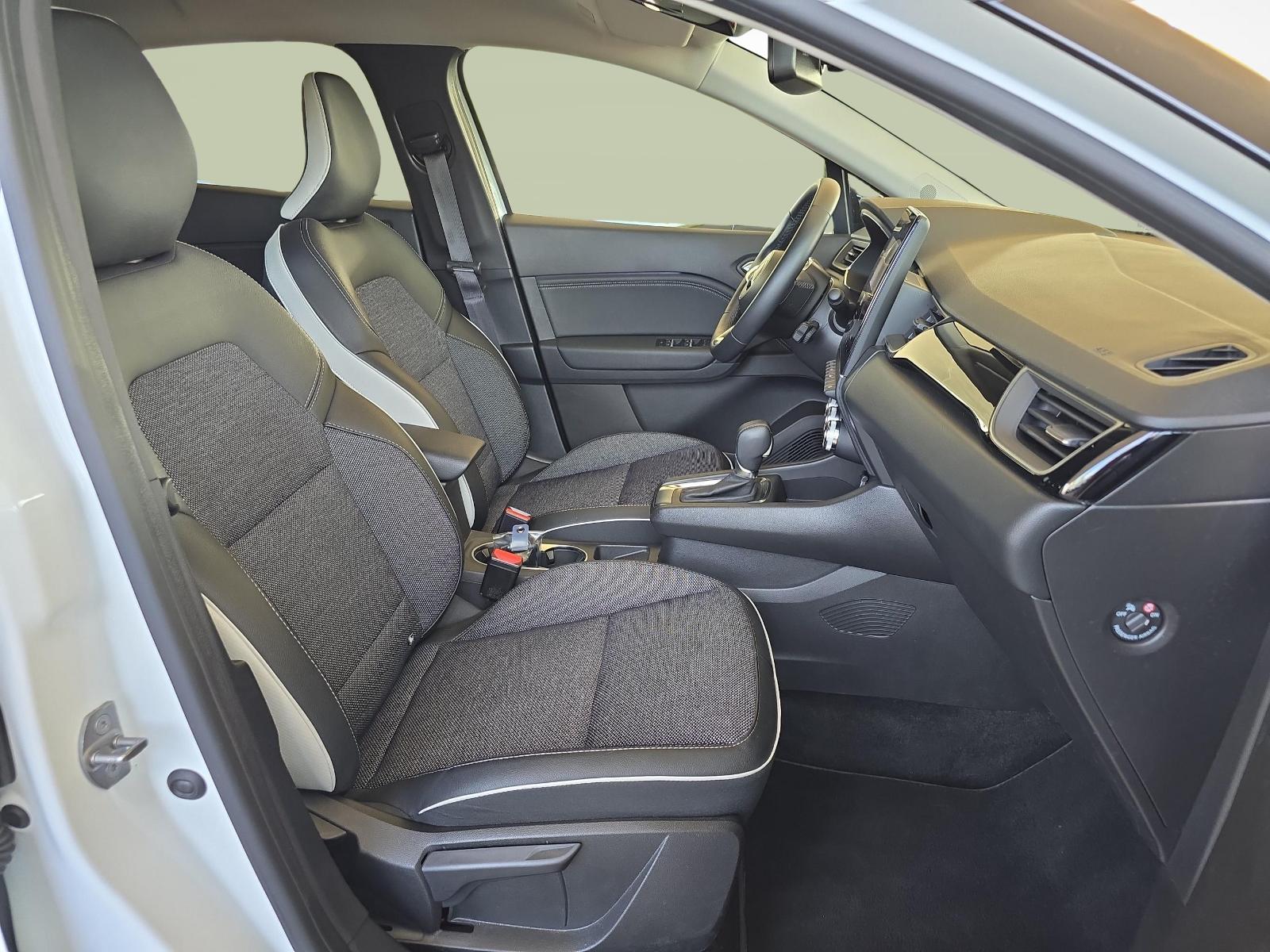 MITSUBISHI ASX 1.6 HEV Intense-image-9