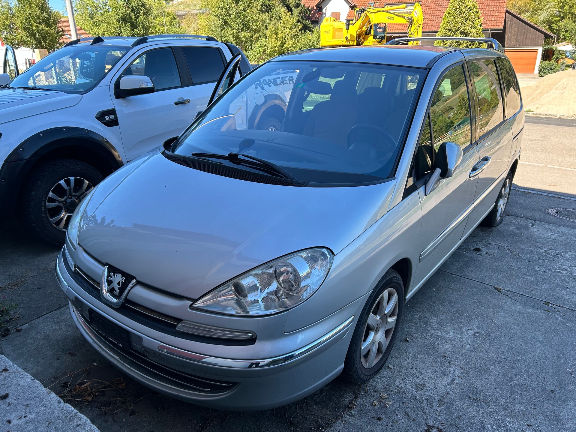 PEUGEOT 807 2.0 16V HDi Active-image-0