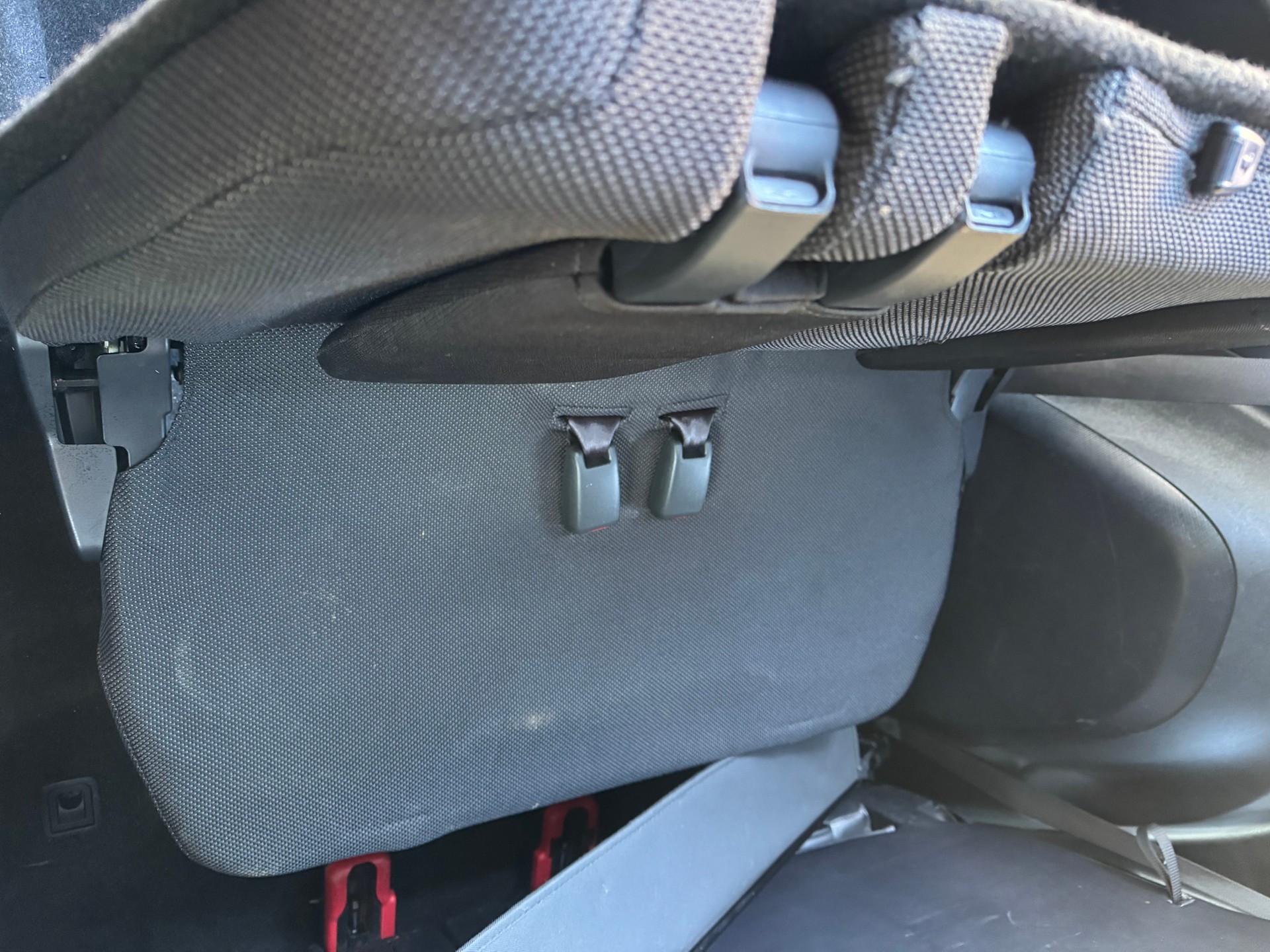 PEUGEOT 4007 2.2 HDi Platinum Edition DCS6-image-11