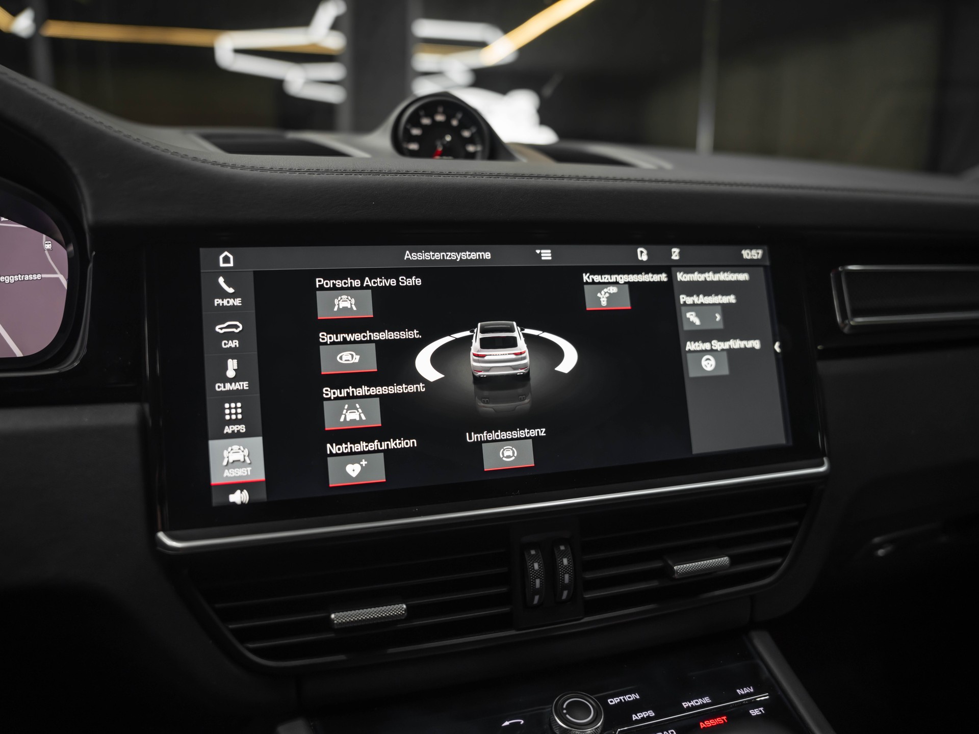 PORSCHE Cayenne Turbo Coupé-image-29